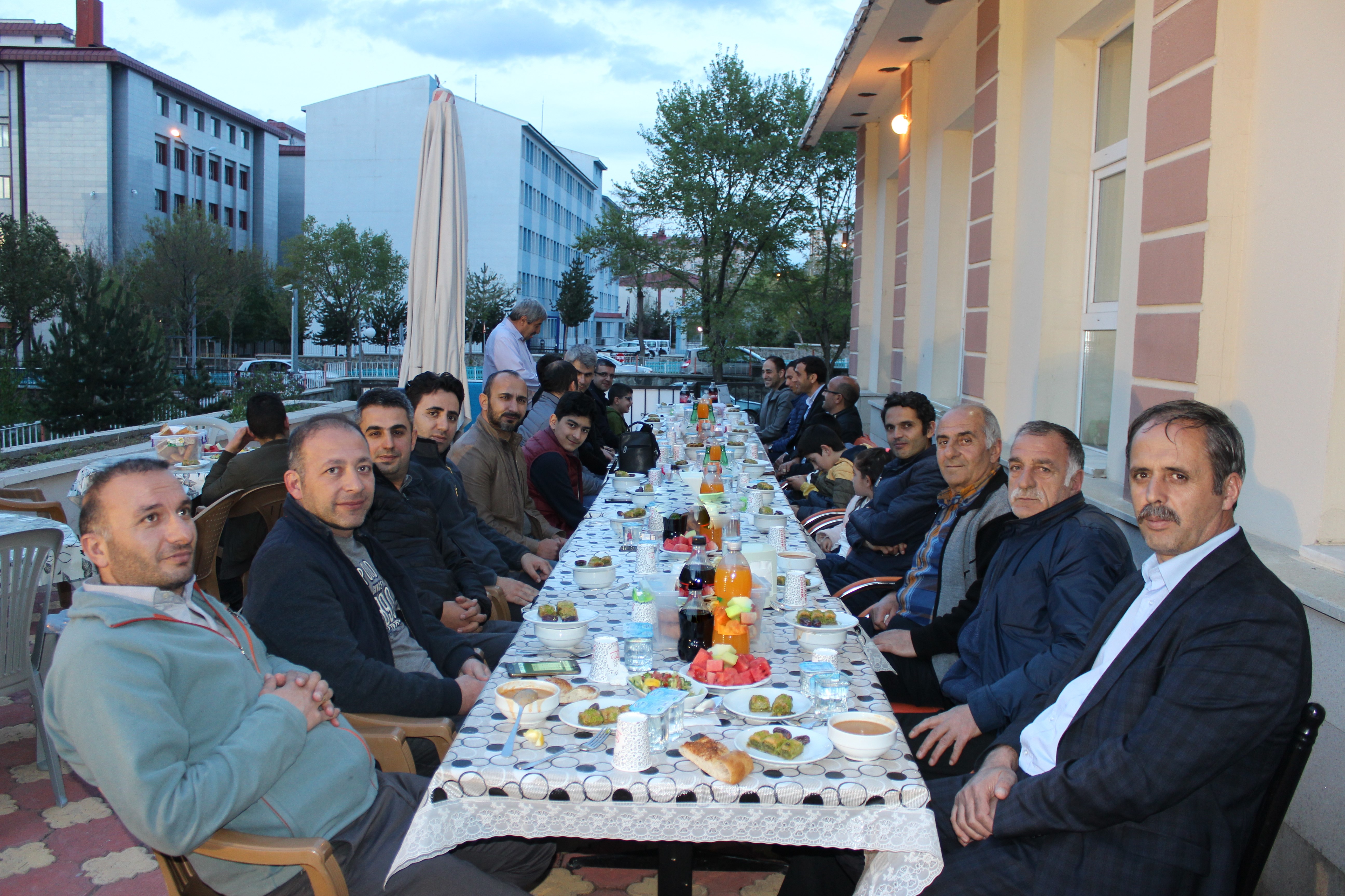 GELENEKSEL iFTAR YEMEĞİ