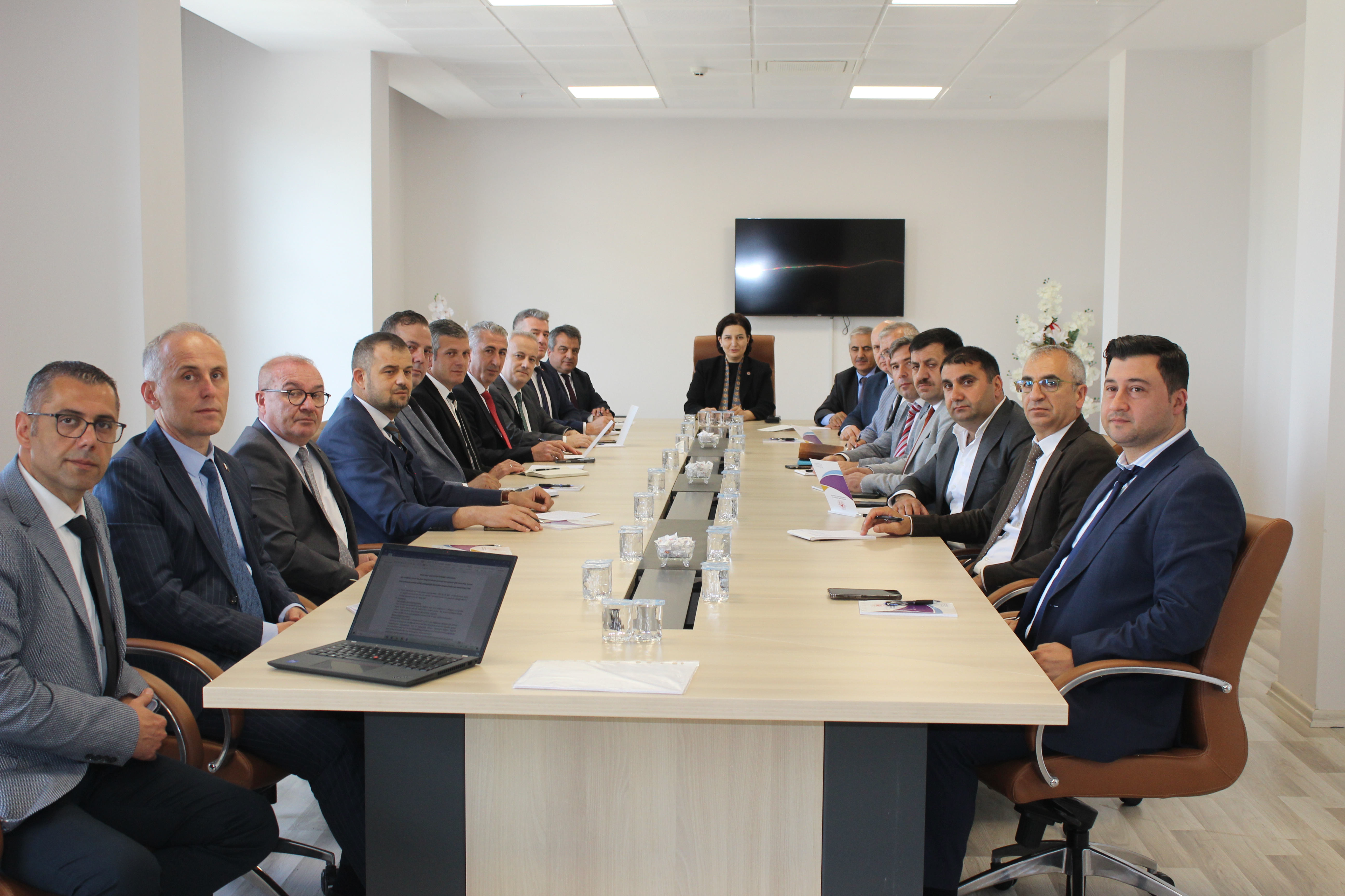 Yapı Kooperatifleri Bölgesel Seminerleri’nin 6. Erzurum’da Yapıldı