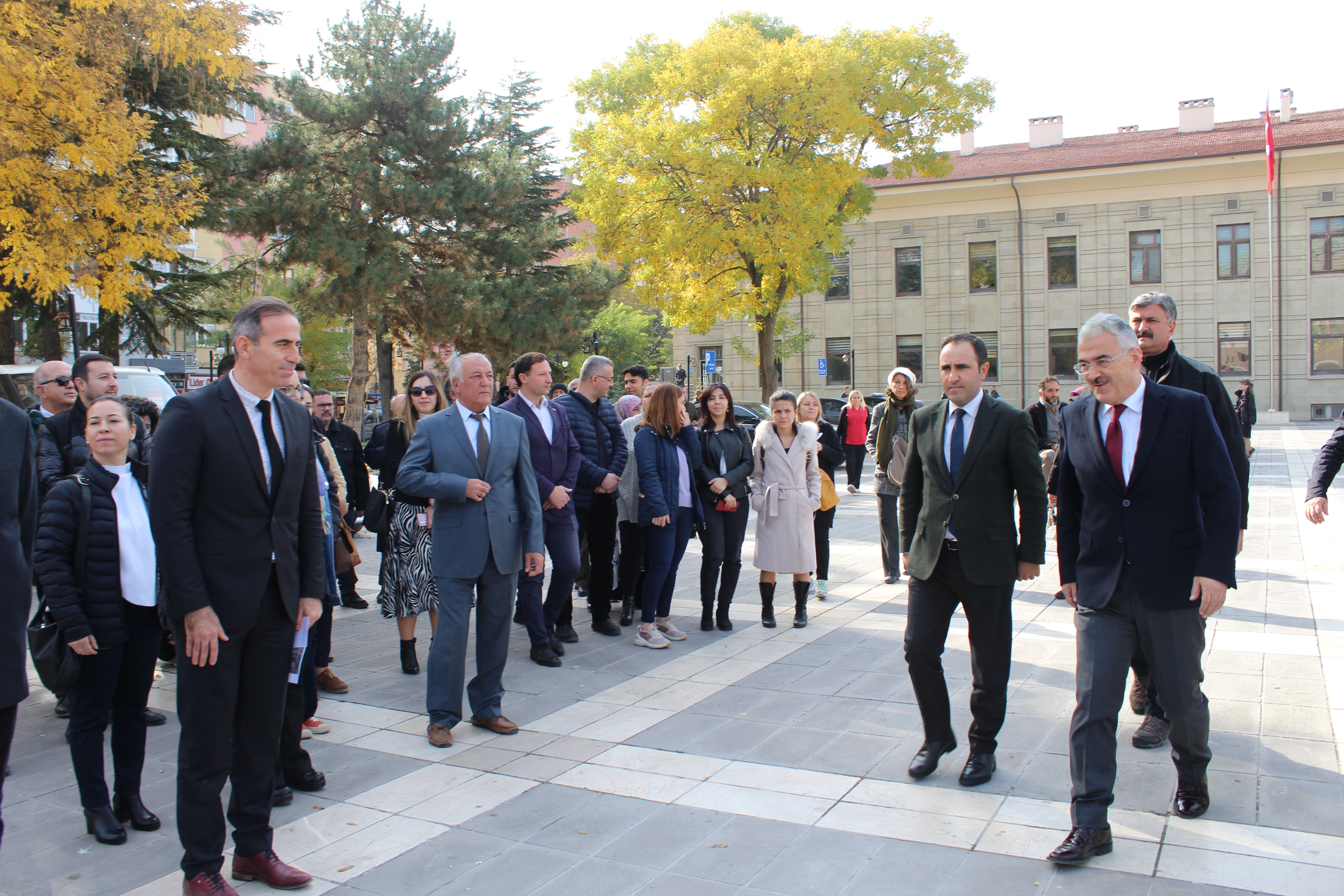 “İLK EVİM, İLK İŞ YERİM VE İLK EVİM ARSA” Projesi Eskişehir’de Tanıtıldı.