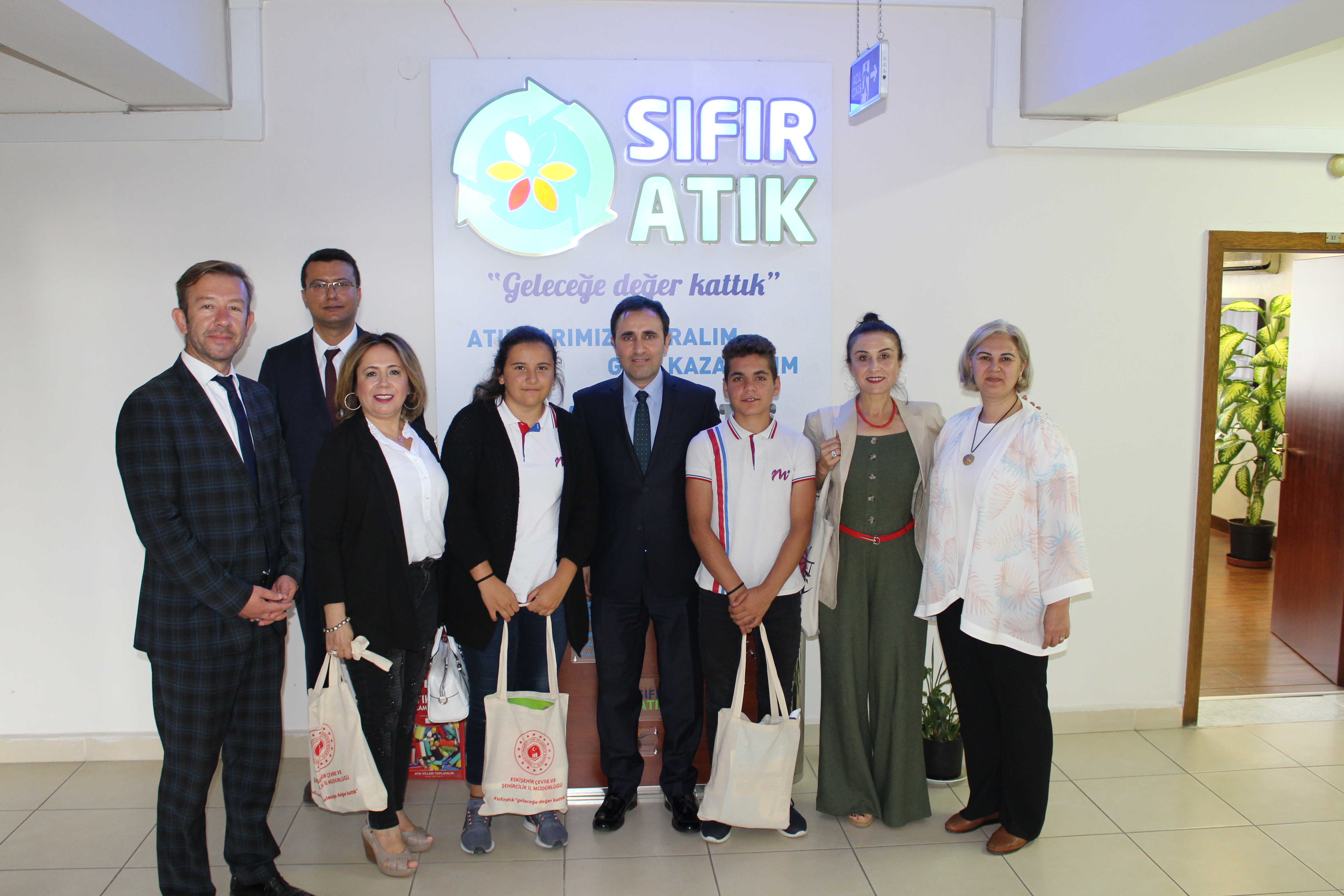 SIFIR ATIK YARIŞMASINDA ESKİŞEHİR’E İKİ ÖDÜL BİRDEN