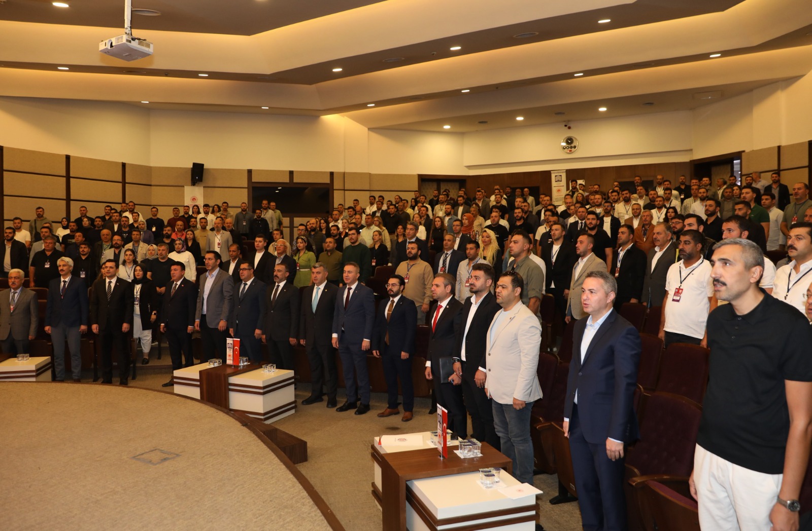 Çevre, Şehircilik ve İklim Değişikliği İl Müdürlükleri , Yerel idareler, Yapı denetim ve Laboratuvar kuruluşlarının katılımıyla ilimizde bölgesel bilgilendirme toplantısı gerçekleştirilmiştir.