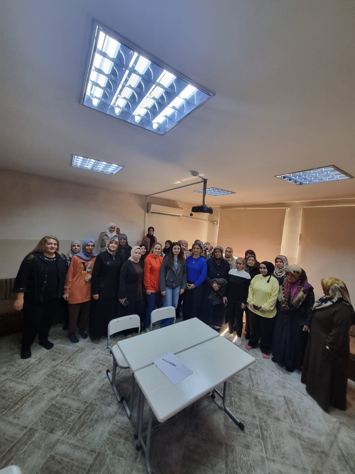 İl Müdürlüğümüz Çevre Yönetimi ve Denetimi Şubesi personellerince Şehitkamil Belediyesi Yeşilova Aile Merkezinde Sıfır Atık ve Çevre konulu eğitim verilmiştir.