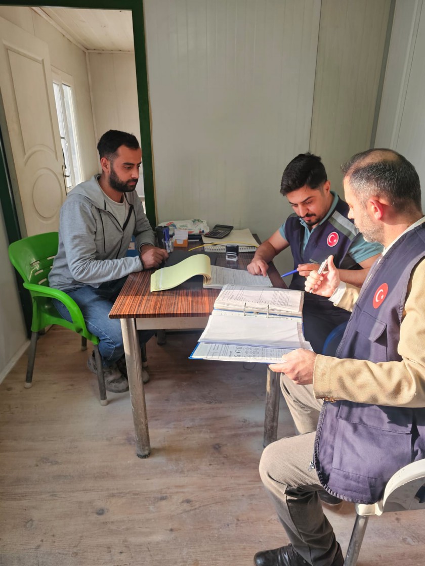 İlimiz genelinde piyasaya hazır beton arz eden firmalara yönelik Numune Alımı ve Teknik Dosya kapsamında denetimlerimiz devam etmektedir.