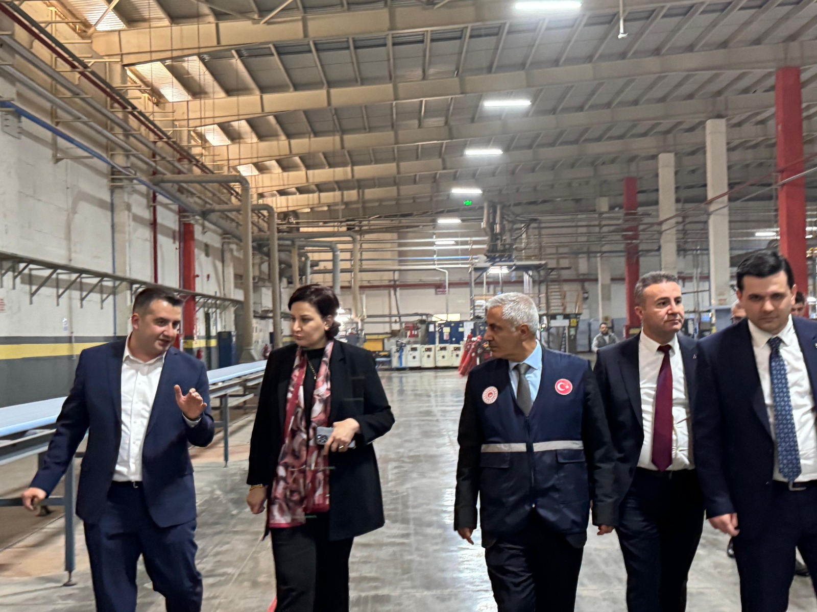 Mesleki Hizmetler Genel Müdürlüğü’müzün İl Müdürlüğü ekipleriyle yapı malzemesi üreticisi firmalara yönelik birleşik denetimleri Nisan ayı programı kapsamında İlimizde gerçekleştirildi.