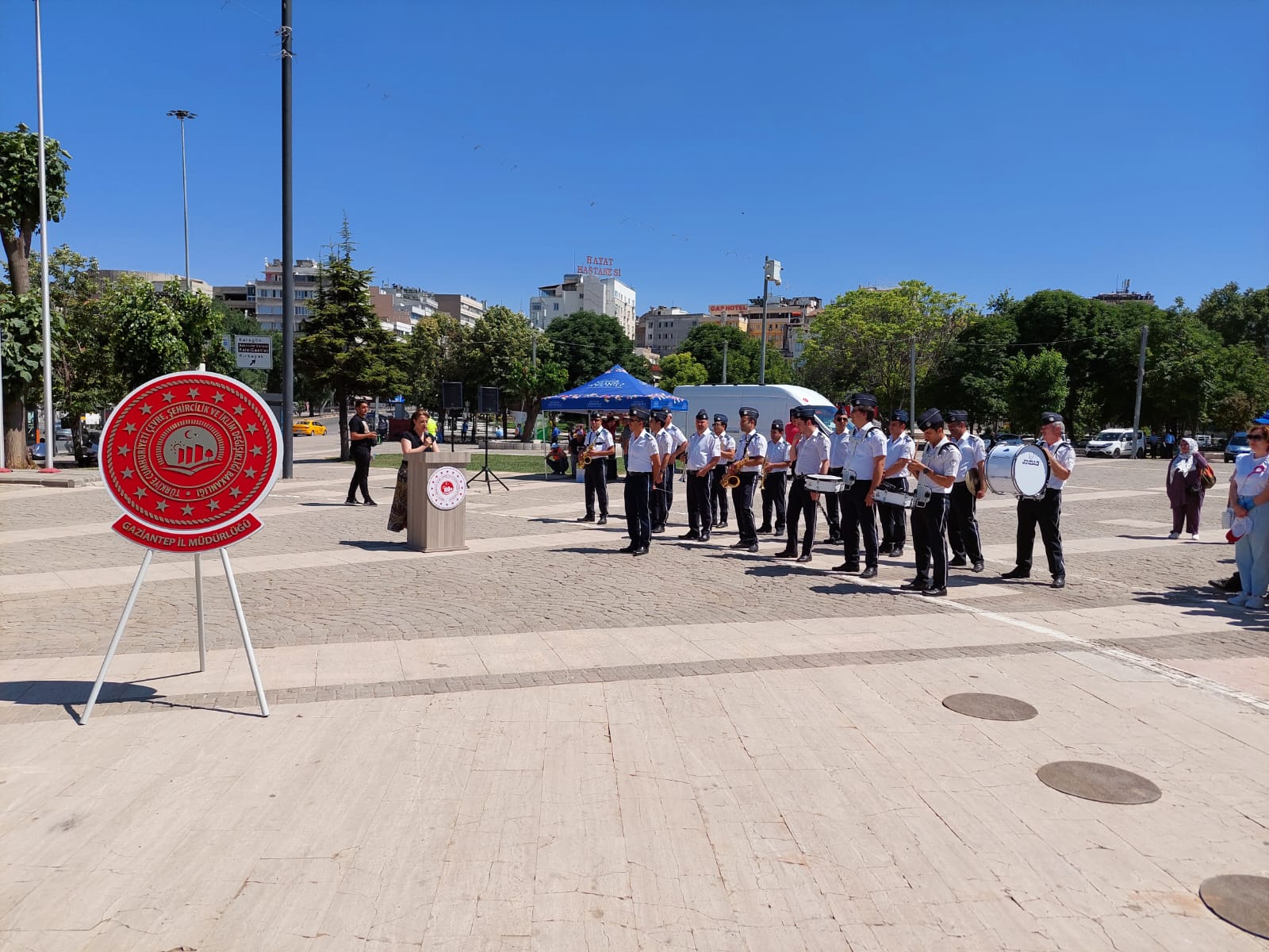 Türkiye Çevre Haftası Kutlaması İçin Demokrasi Meydanı'nda Toplandık.