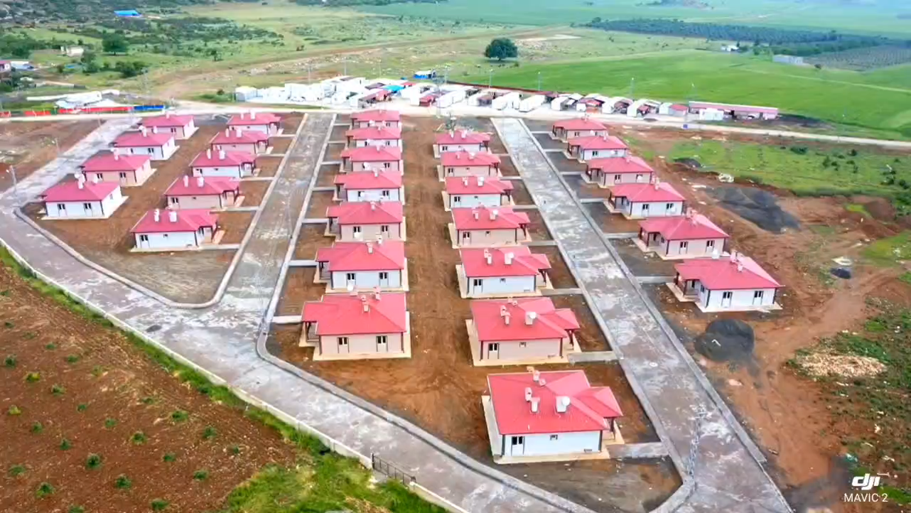 Yapımı Devam Eden ve Tamamlanan Kırsal Deprem Konutlarımızdan Görüntüler