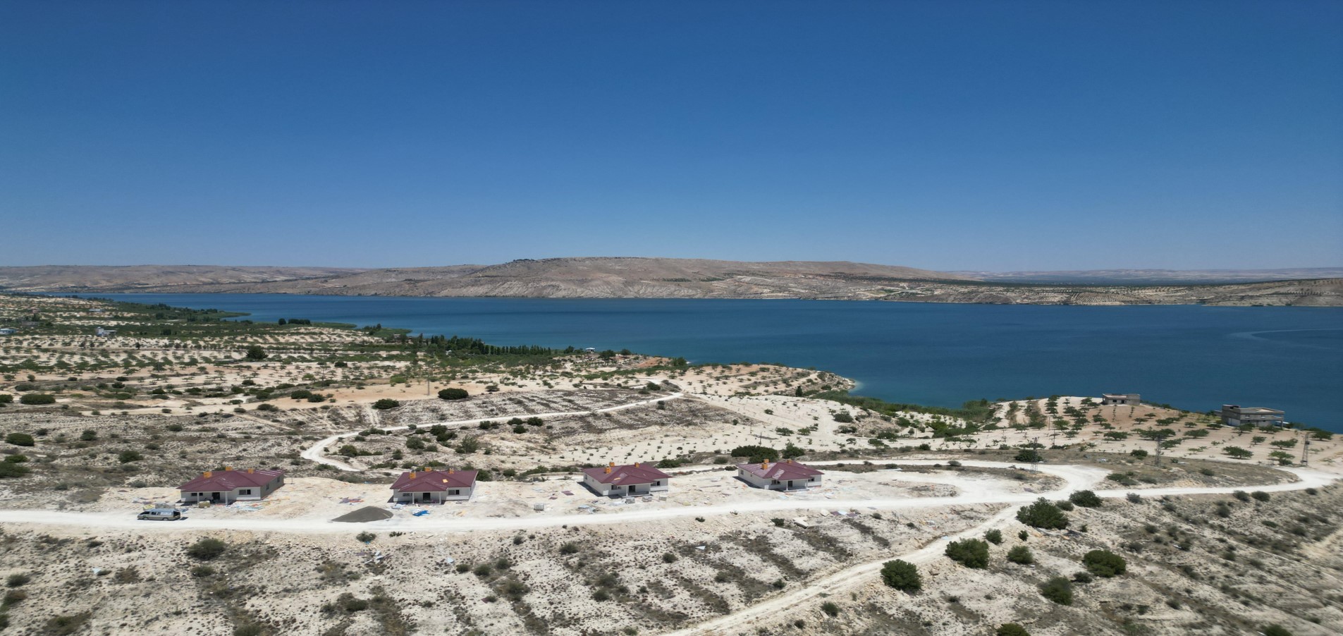 Yapımı Devam Eden ve Tamamlanan Kırsal Deprem Konutlarımızdan Görüntüler