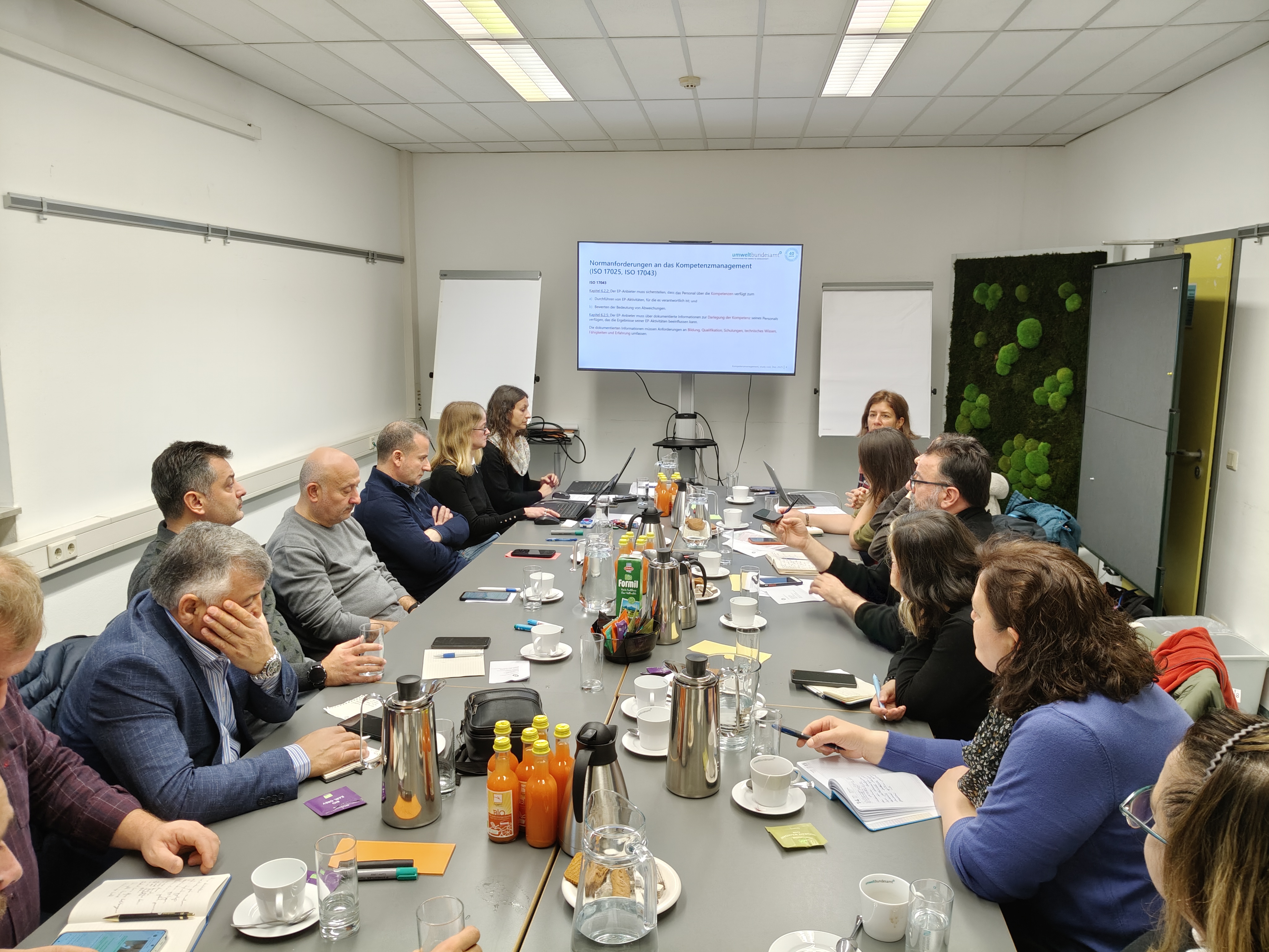 IPA III Programı “AB CAFE Direktifine (2008750/EC) Uygun Olarak Ortam Hava Kalitesi İzleme Uygulamalarının iyileştirilmesi Projesi” çerçevesinde Avusturya Çevre Ajansının Viyana şehrinde bulunan merkezine çalışma ziyareti