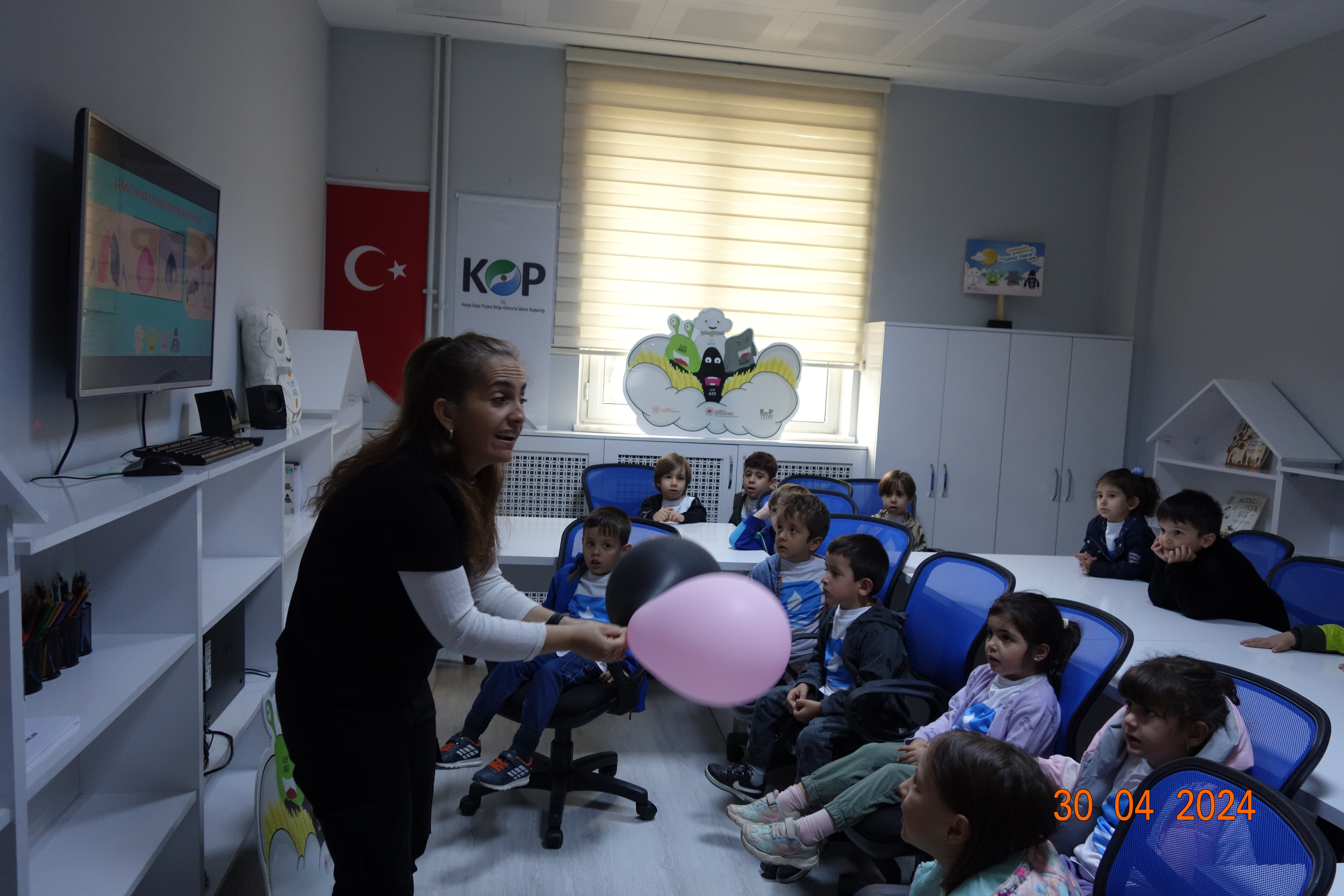 “KOP Temiz Hava, Sıfır Atık, Geri Dönüşüm Kütüphanesi Projesi” kapsamında  