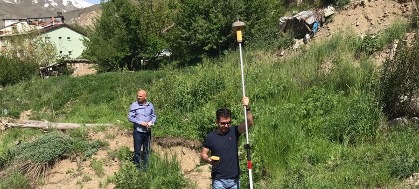 Hakkari İli Merkez İlçesi Kıran Mahallesinde Jeolojik Etüt Çalışmaları