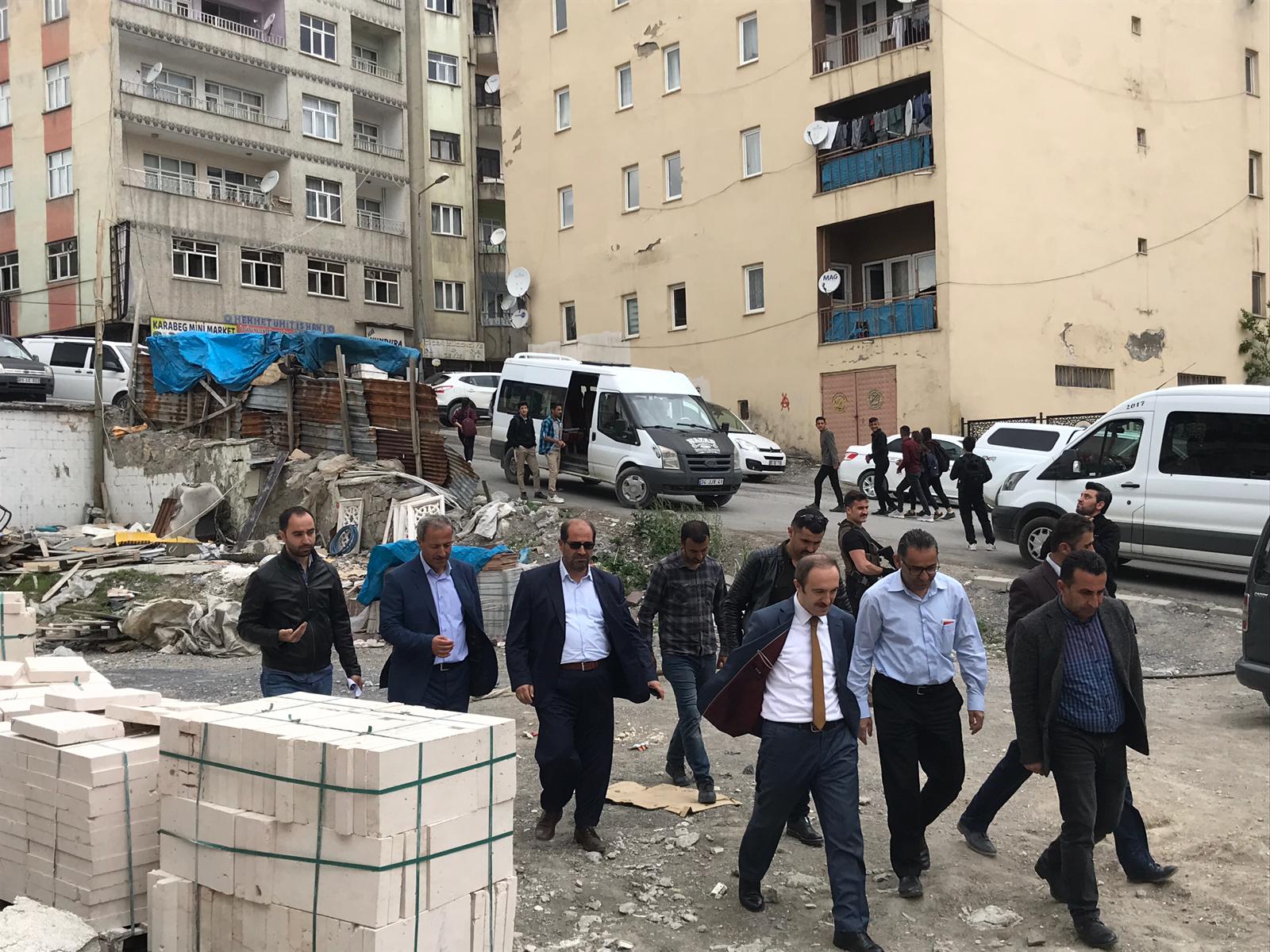 Hakkari İli Merkez İlçesinde yapımı devam eden Ulu Camii İnşaatı İncelemeleri