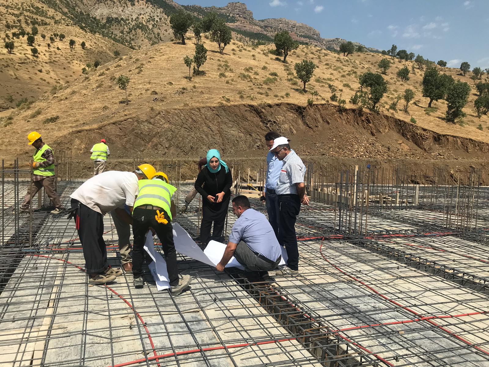 Hakkari İli Derecik İlçesinde Yapımı Devam Eden İnşaat İncelemeleri