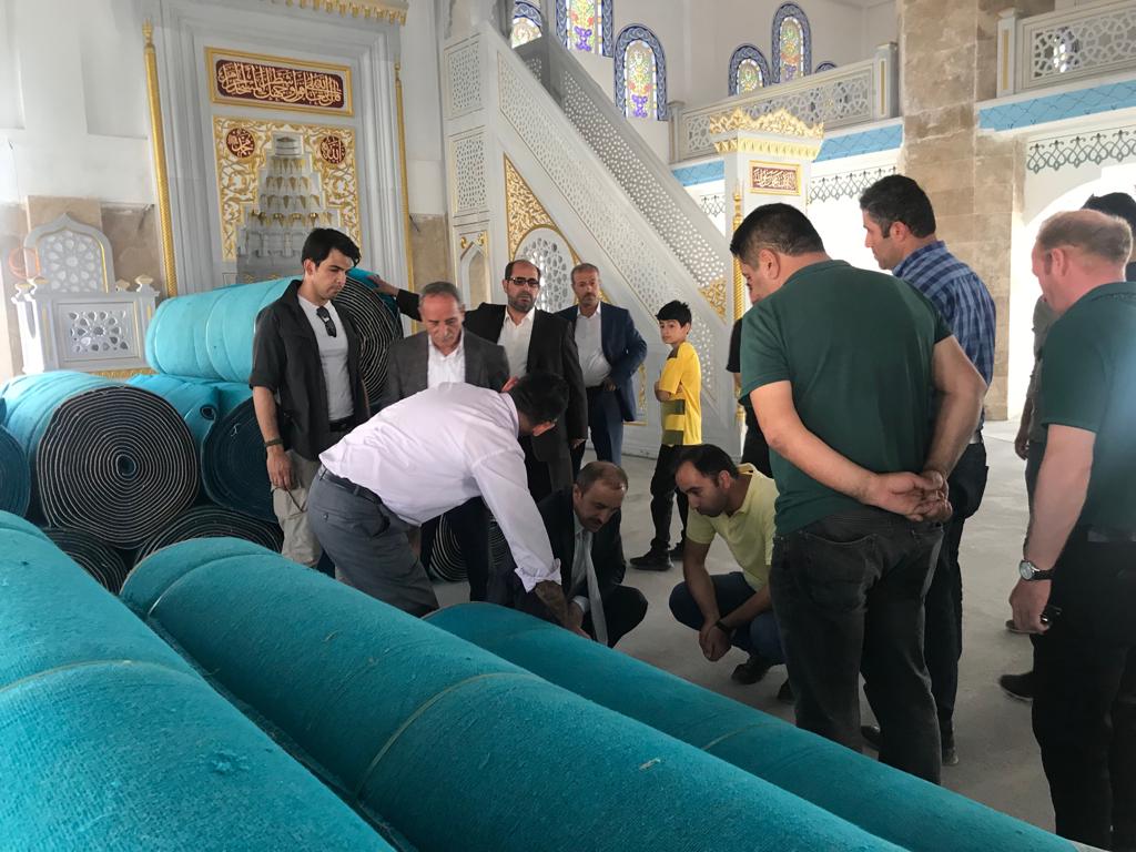 Hakkari İli Merkez İlçesinde yapımı devam eden Ulu Camii İnşaatı İncelemeleri