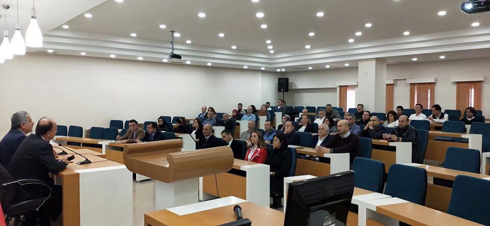 İç Denetim Birimi Başkanlığınca Giresun Çevre ve Şehircilik İl Müdürlüğünde “bürokrasinin azaltılması, iç kontrol ve etik yönetim” konulu toplantı ve seminer düzenlenmiştir.