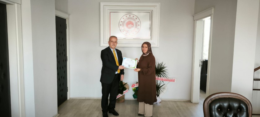 Doç. Dr. Aysun ALTIKAT ve Doç. Dr. Züleyha REÇBER İl Müdürümüze Hayırlı Olsun Ziyaretinde Bulundular.