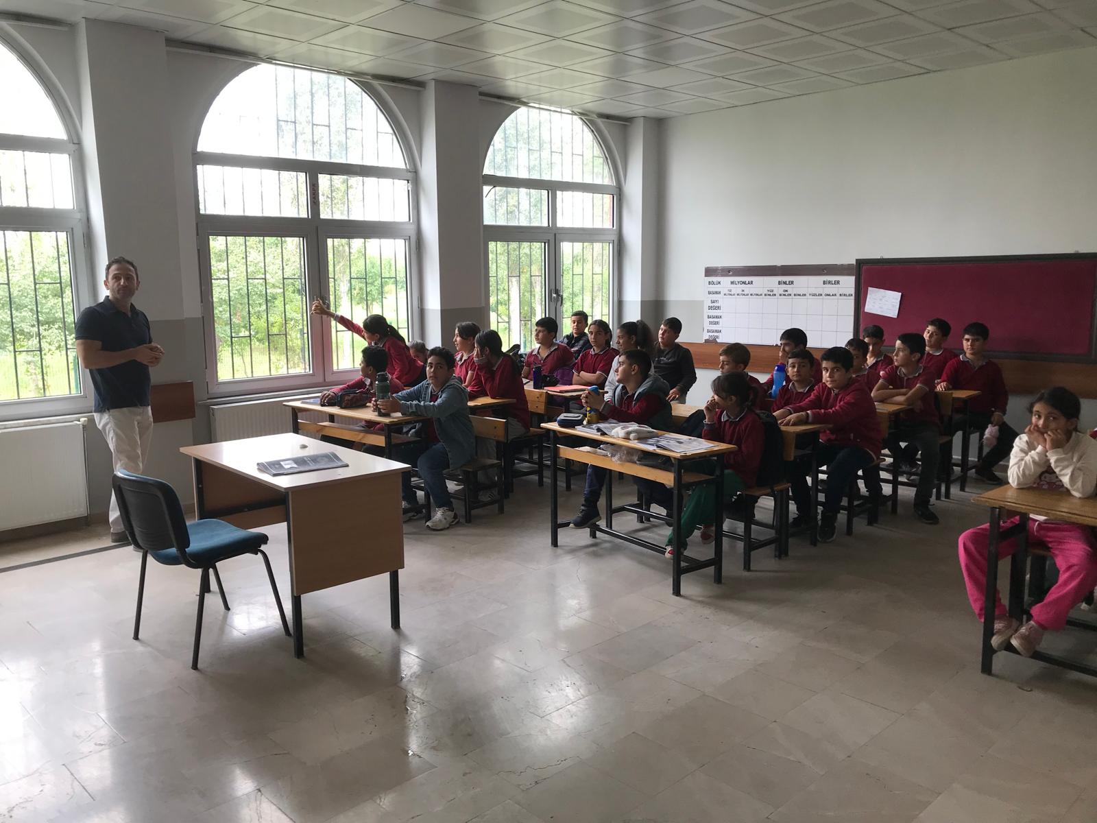Küllük Ortaokulu Öğrencilerine Sıfır Atık Eğitimi verildi.