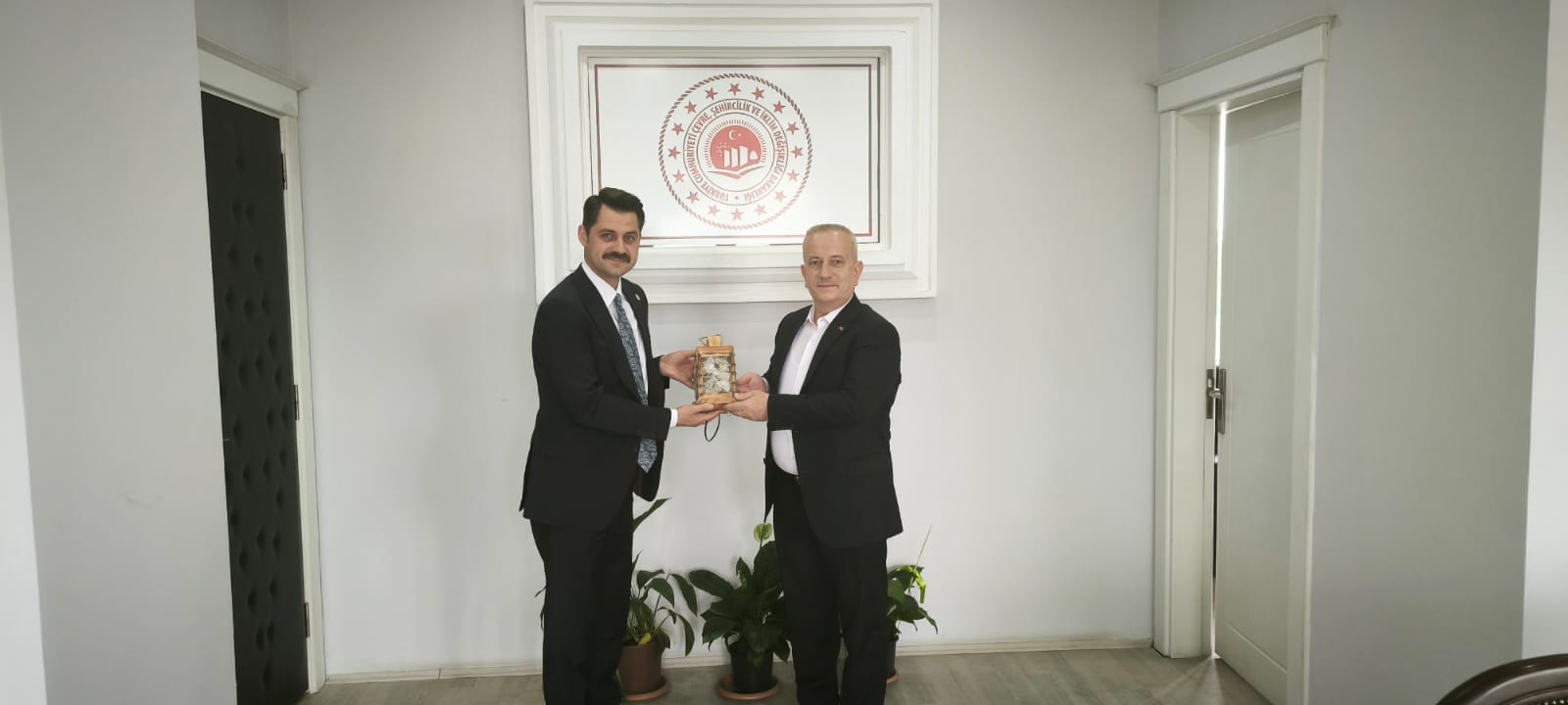 Tuzluca Kaymakamı Sayın Abdullatif YILMAZ İl Müdürümüze Hayırlı Olsun Ziyareti