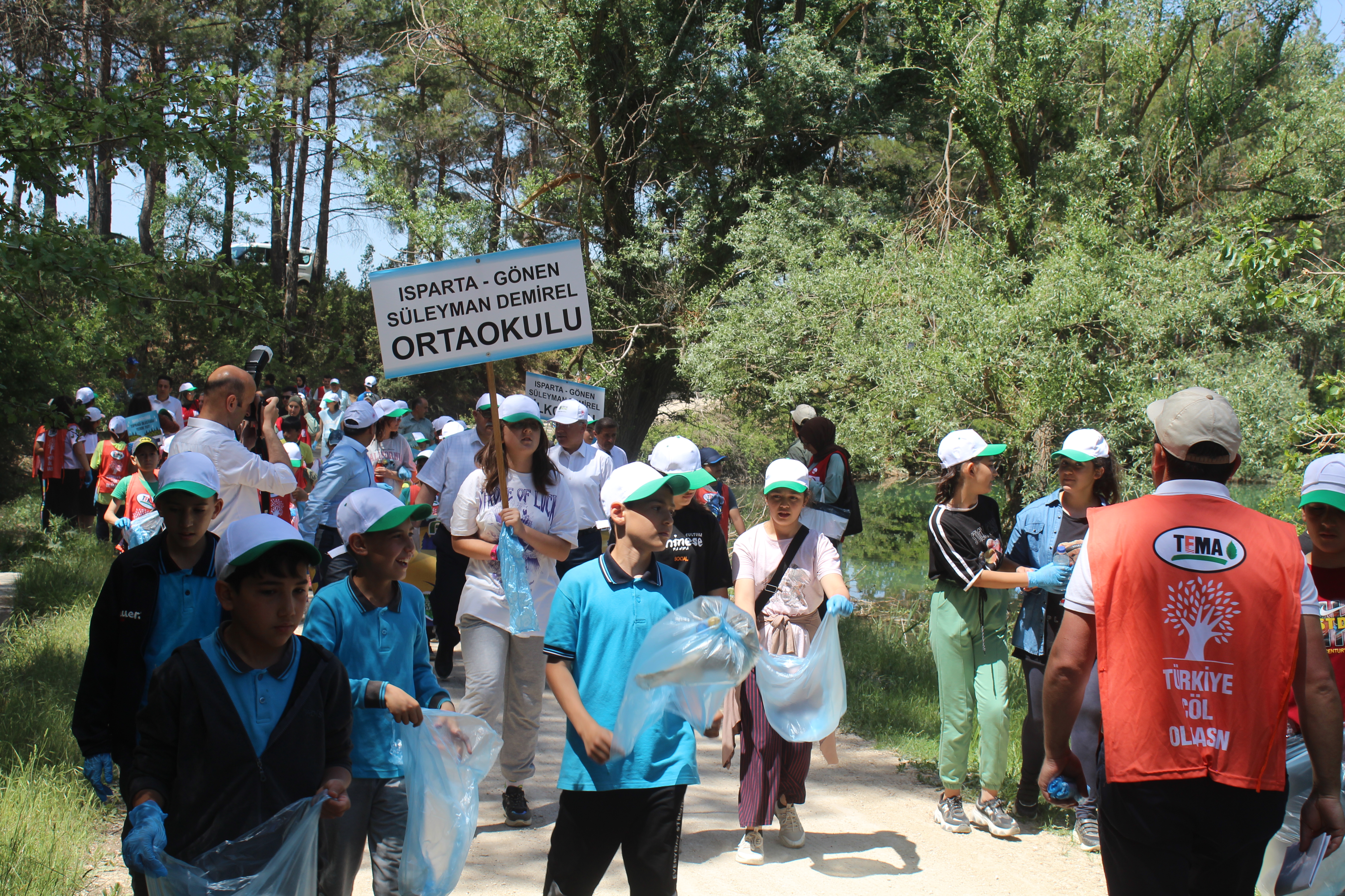 1-7 HAZİRAN ÇEVRE HAFTASI KAPSAMINDA İLK ADIM ÇEVRE YÜRÜYÜŞÜ YAPILDI