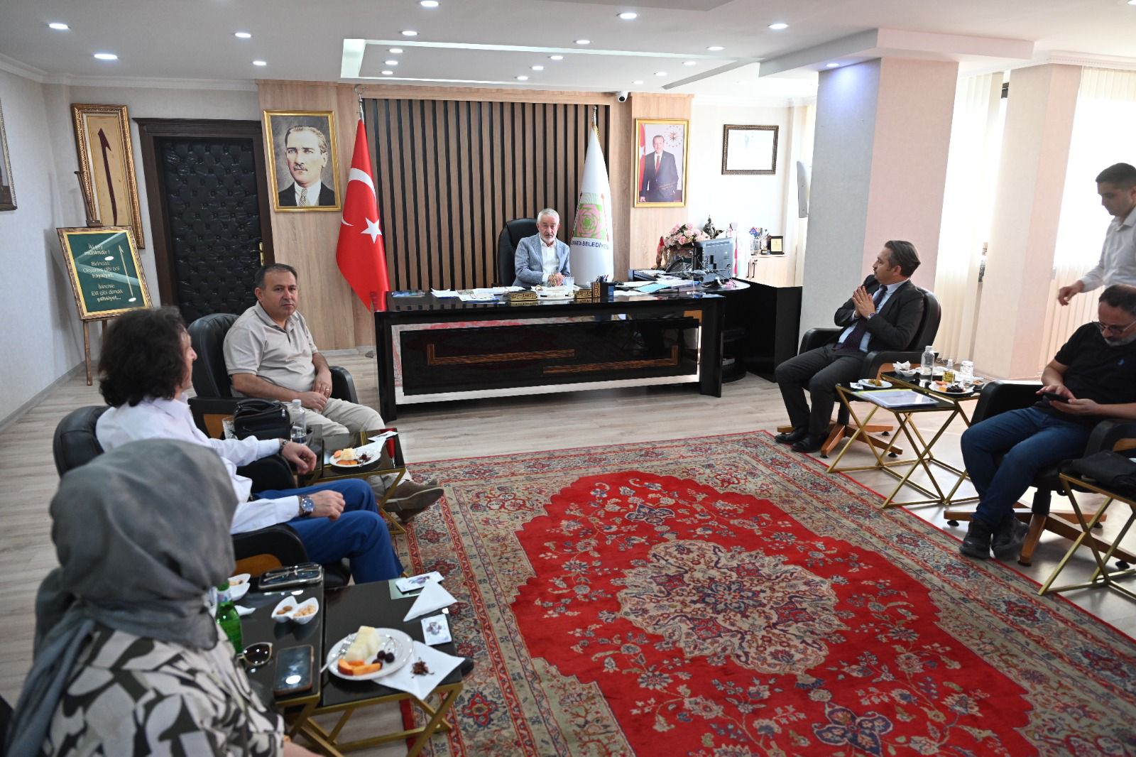 Çevre Dostu Projelerle Geleceğe Yatırım: Ekolojik Restorasyon ve Mermer Atığı Geri Kazanımı Üzerine Değerlendirme Toplantıları Gerçekleştirildi