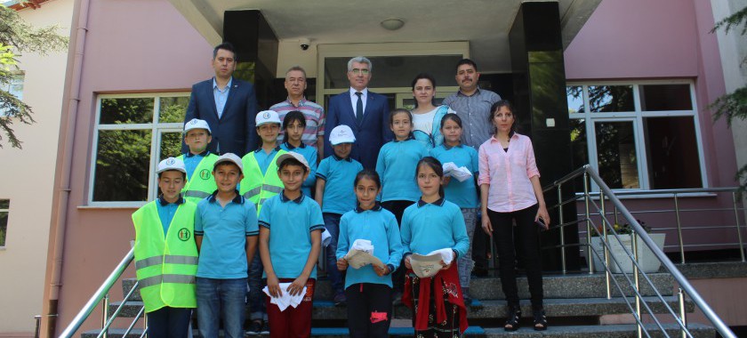 Alaybeyoğlu İlköğretim Okulu Öğrencileri Ve Öğretmenlerinin, Sıfır Atık Projesi Kapsamında İl Müdürlüğümüzü Ziyareti