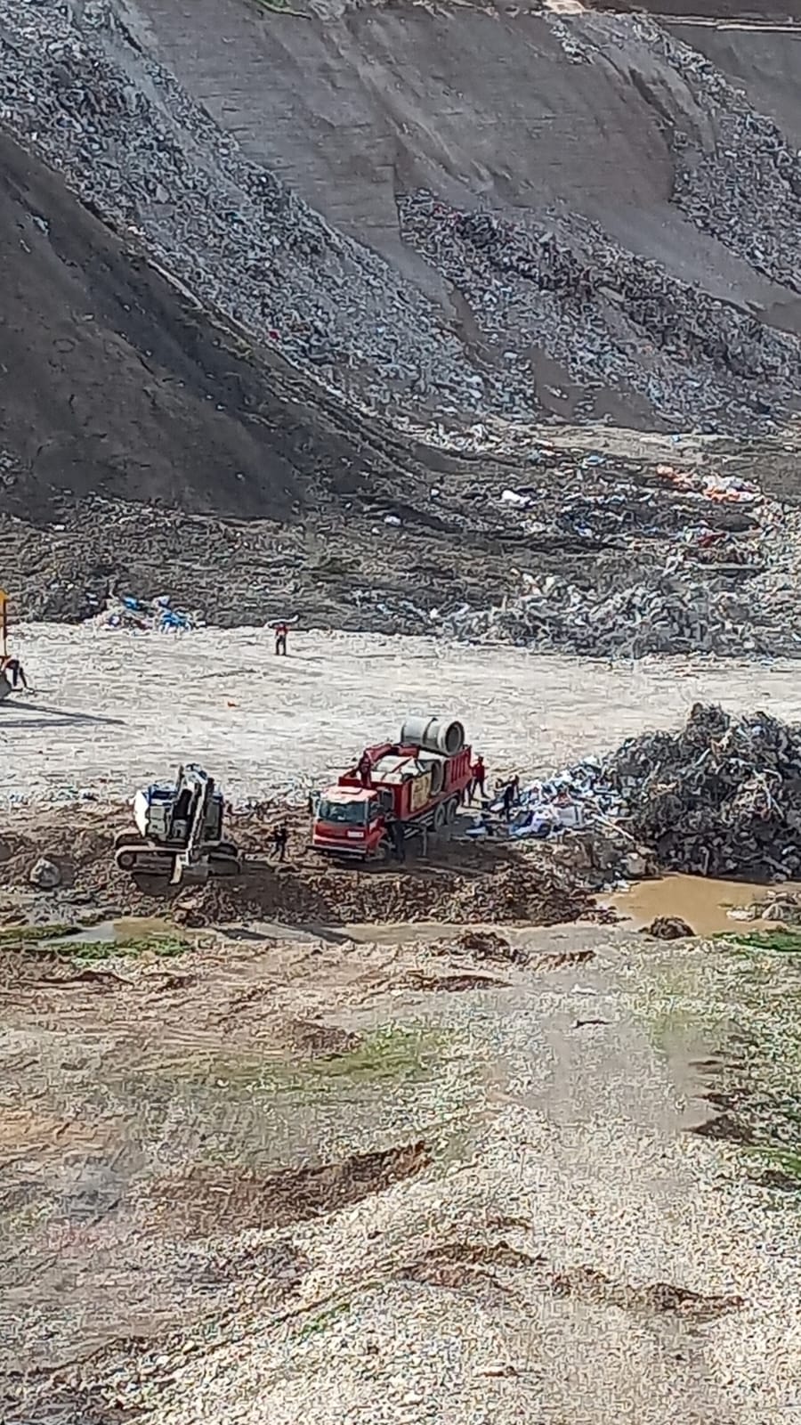 Deprem Bölgesi Hasar Tespit ve Enkaz Kaldırma  Çalışmaları