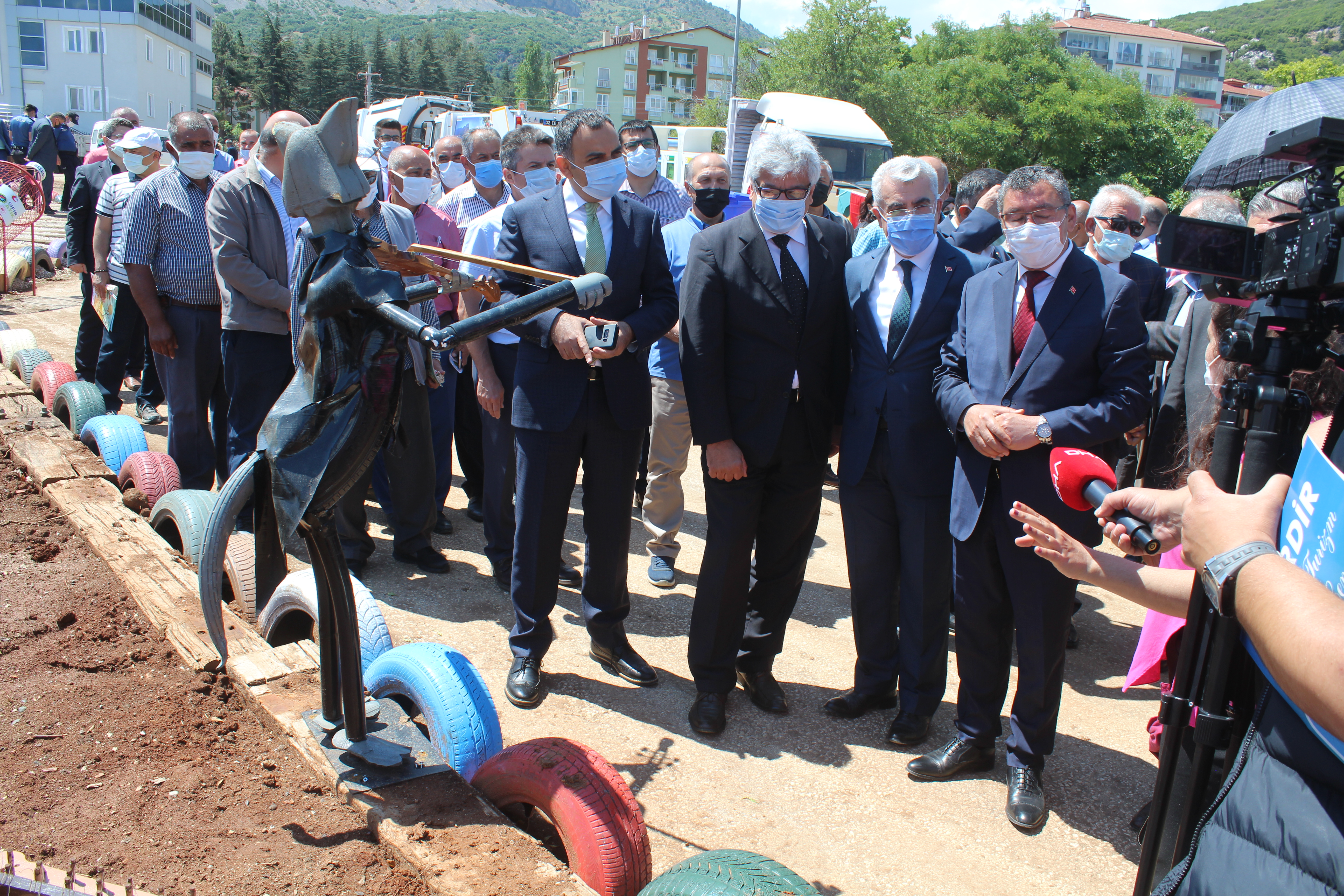 DÜNYA ÇEVRE HAFTASI MÜNASEBETİYLE BUGÜN SAAT 10.30’DA ‘SIFIR ATIK PARKI’ AÇILIŞI VE ÇEVRE ETKİNLİKLERİ GERÇEKLEŞTİ.