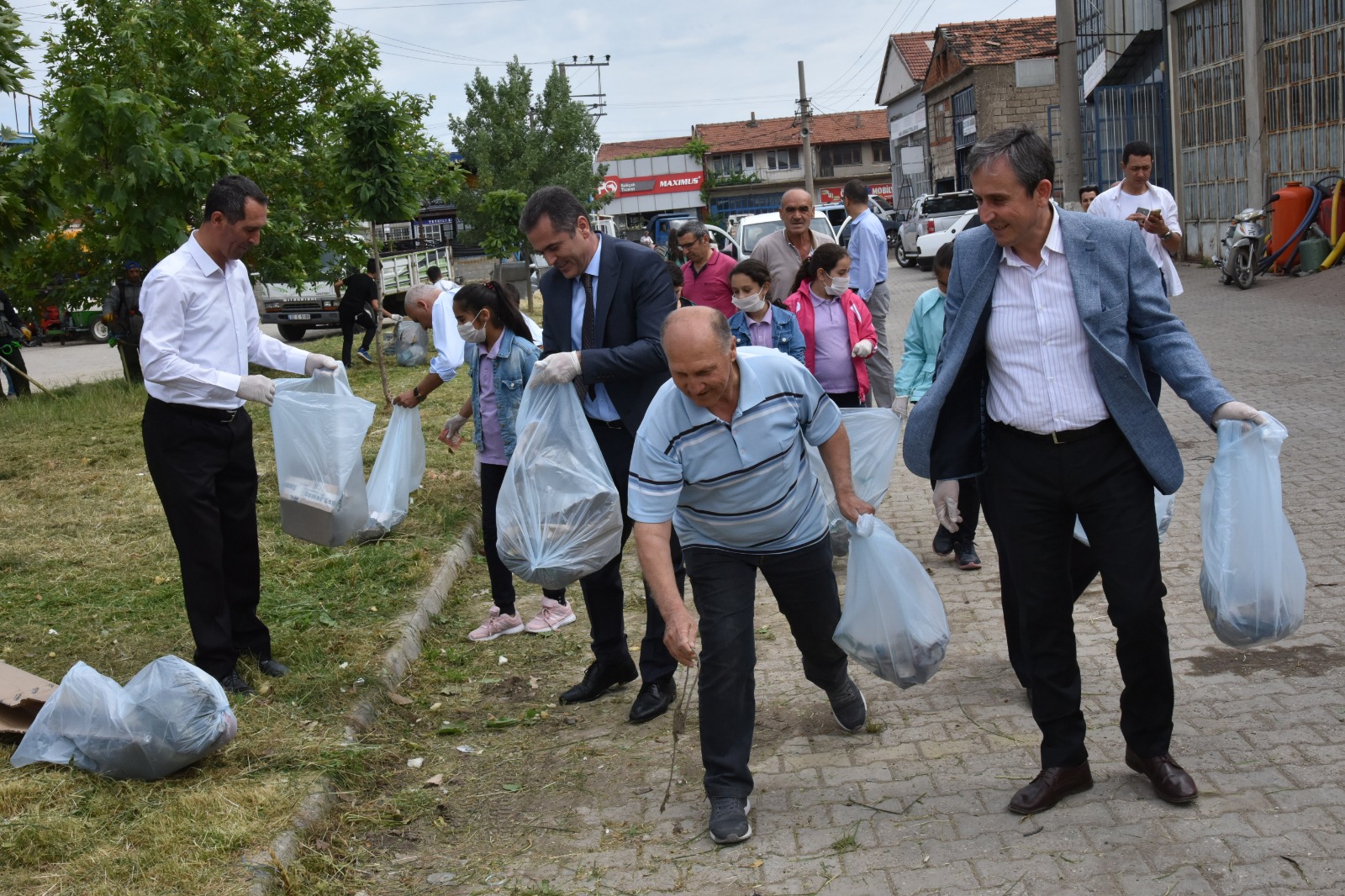 Dünya Çevre Günü ve Haftası etkinlikleri çerçevesinde Eğirdir İlçemizde kutlandı.