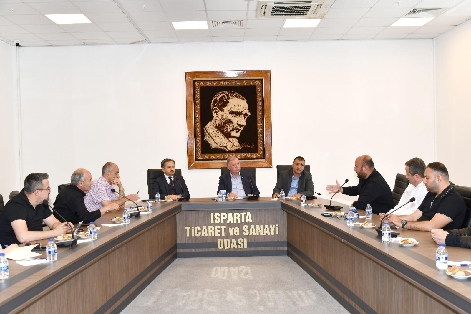 Isparta’da Yapı Sektörü İstişare Toplantısı Düzenlendi