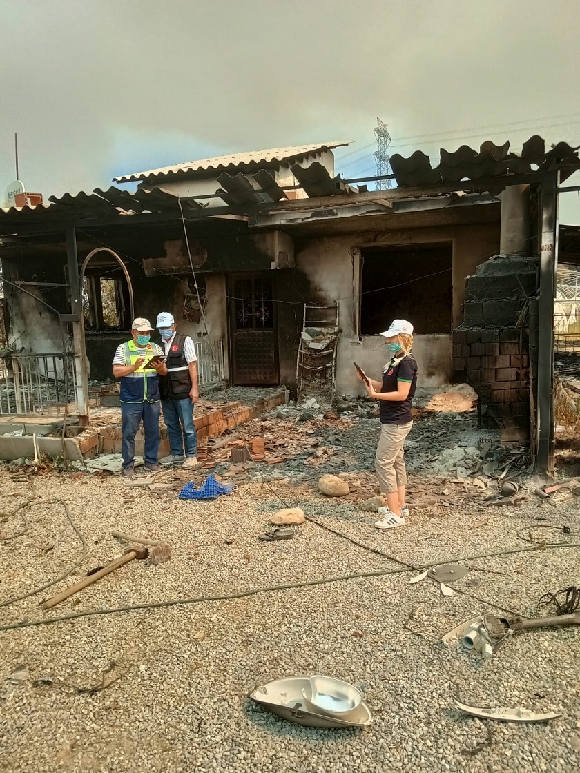 Manavgat Yangını Sonrası ekipler görevlerinin başındalar.