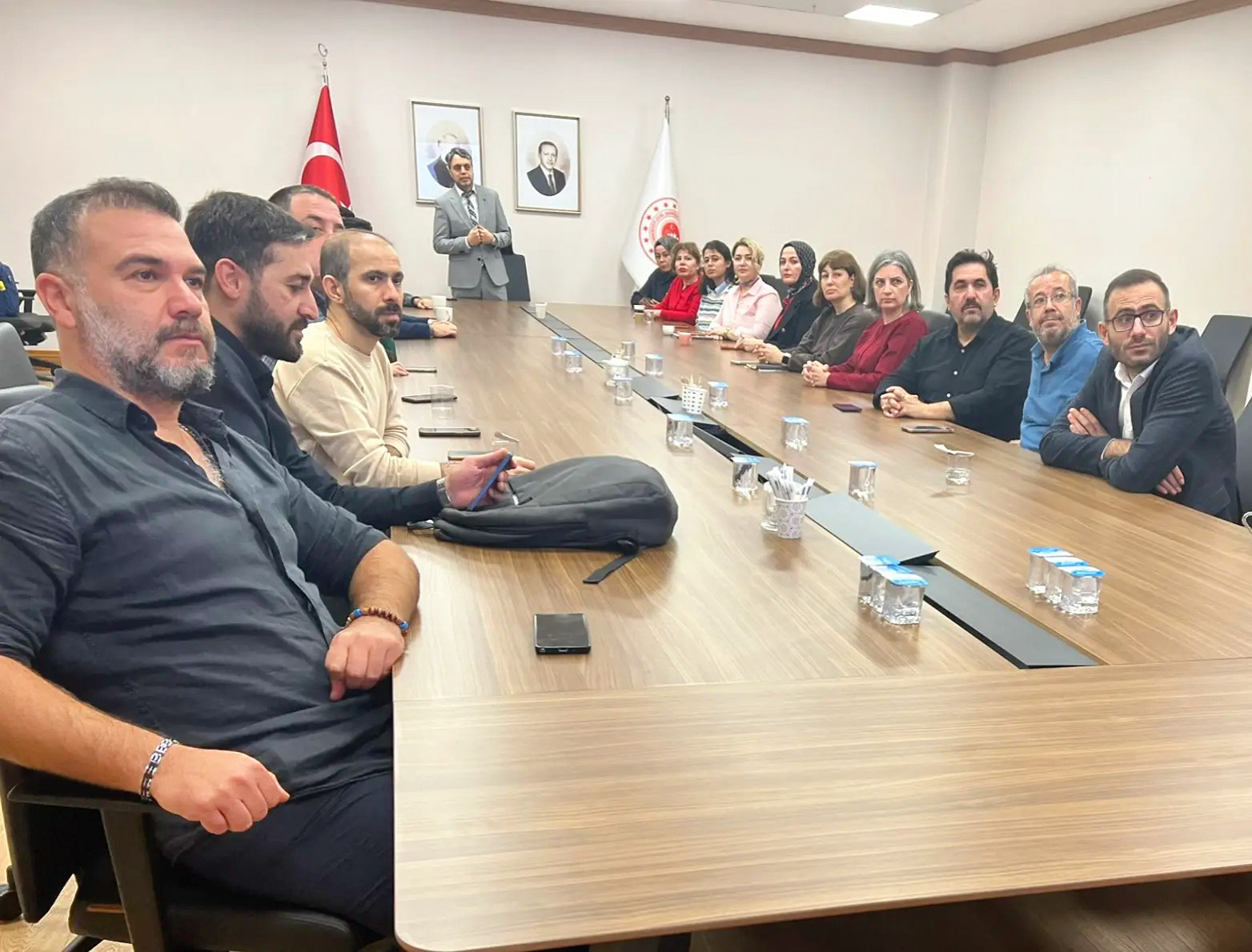 Çölleşme ve Erozyonla Mücadele Şube Müdürlüğümüz Öncülüğünde, İl Risk Azaltma Planı (İRAP) Kapsamında; Aşırı Sıcaklar ve Kuraklık Konularında Toplum Farkındalığını Artırmaya Yönelik “İklim Değişikliği ve Meteorolojik Afetler” Konulu Farkındalık Eğitimi.