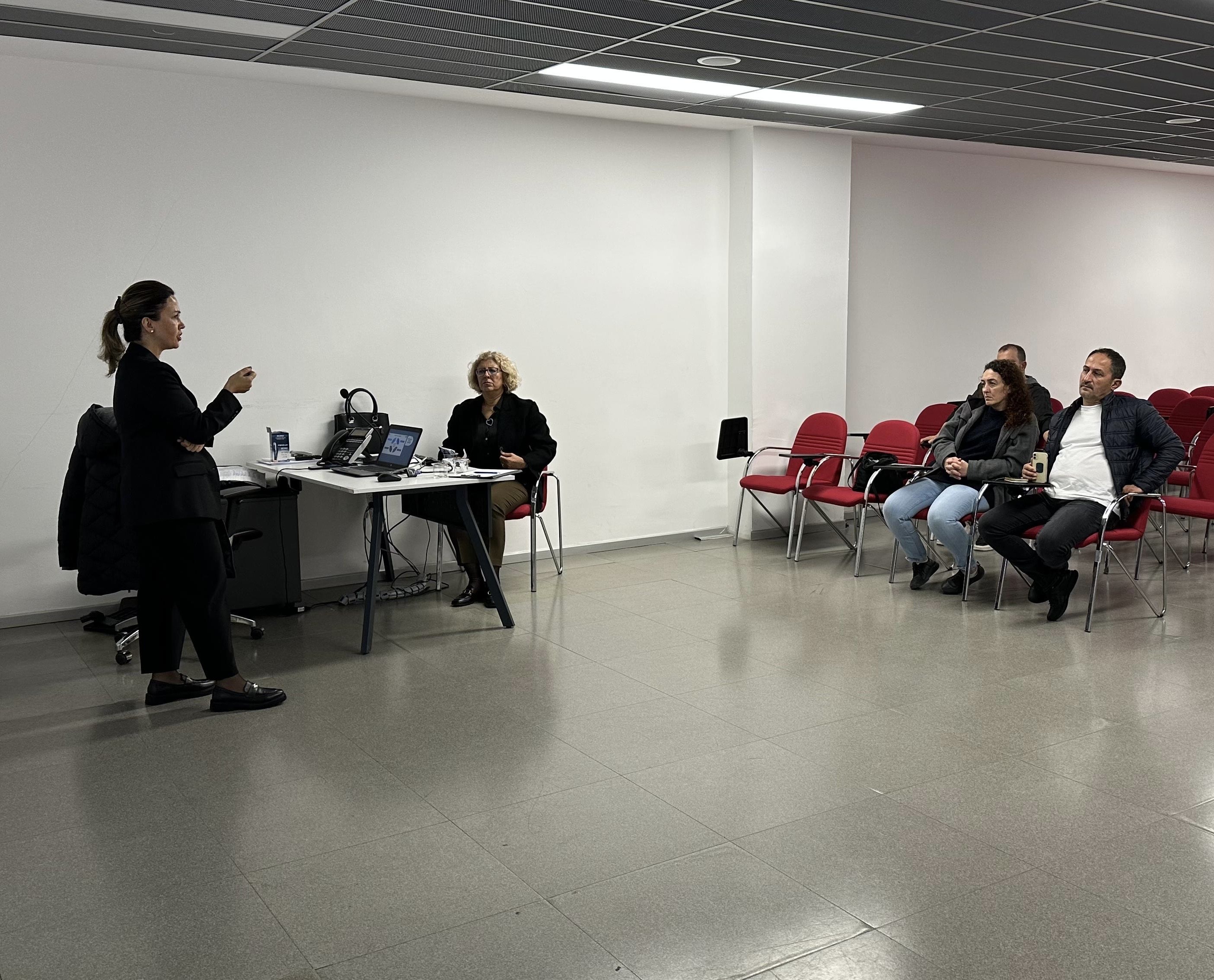 Her gün Farklı Bir İlçelerde, Aynı Amaçla; Daha Temiz Bir İstanbul İçin Sahadayız.