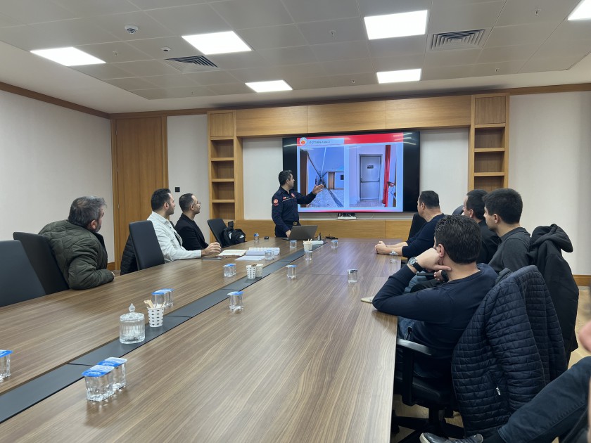 İl Müdürlüğü Olarak, Çalışanlarımıza Yönelik “Yangınla Mücadele Ve Söndürme Teknikleri Eğitimi”Ni Uygulamalı Olarak Gerçekleştirdik