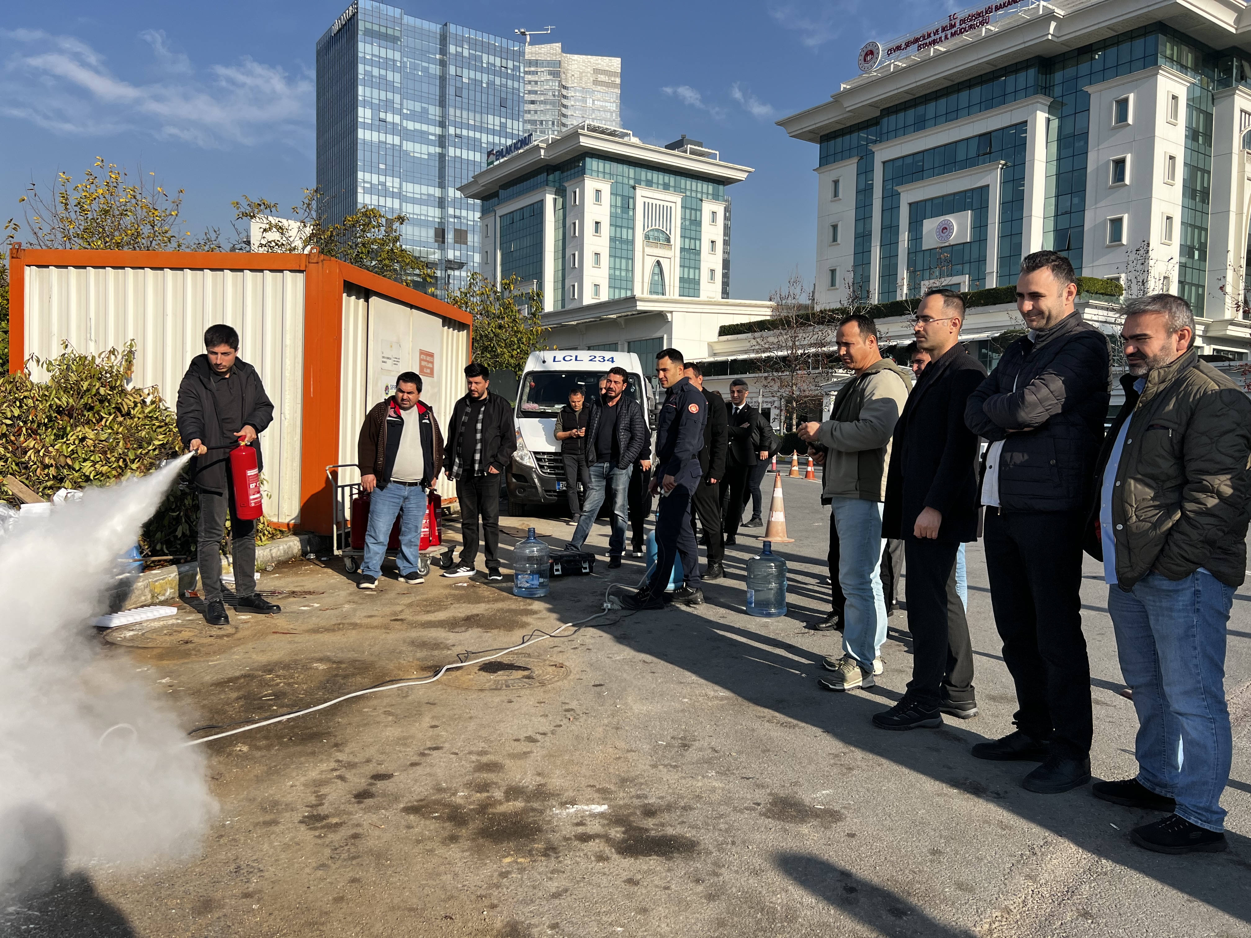 İl Müdürlüğü Olarak, Çalışanlarımıza Yönelik “Yangınla Mücadele Ve Söndürme Teknikleri Eğitimi”Ni Uygulamalı Olarak Gerçekleştirdik