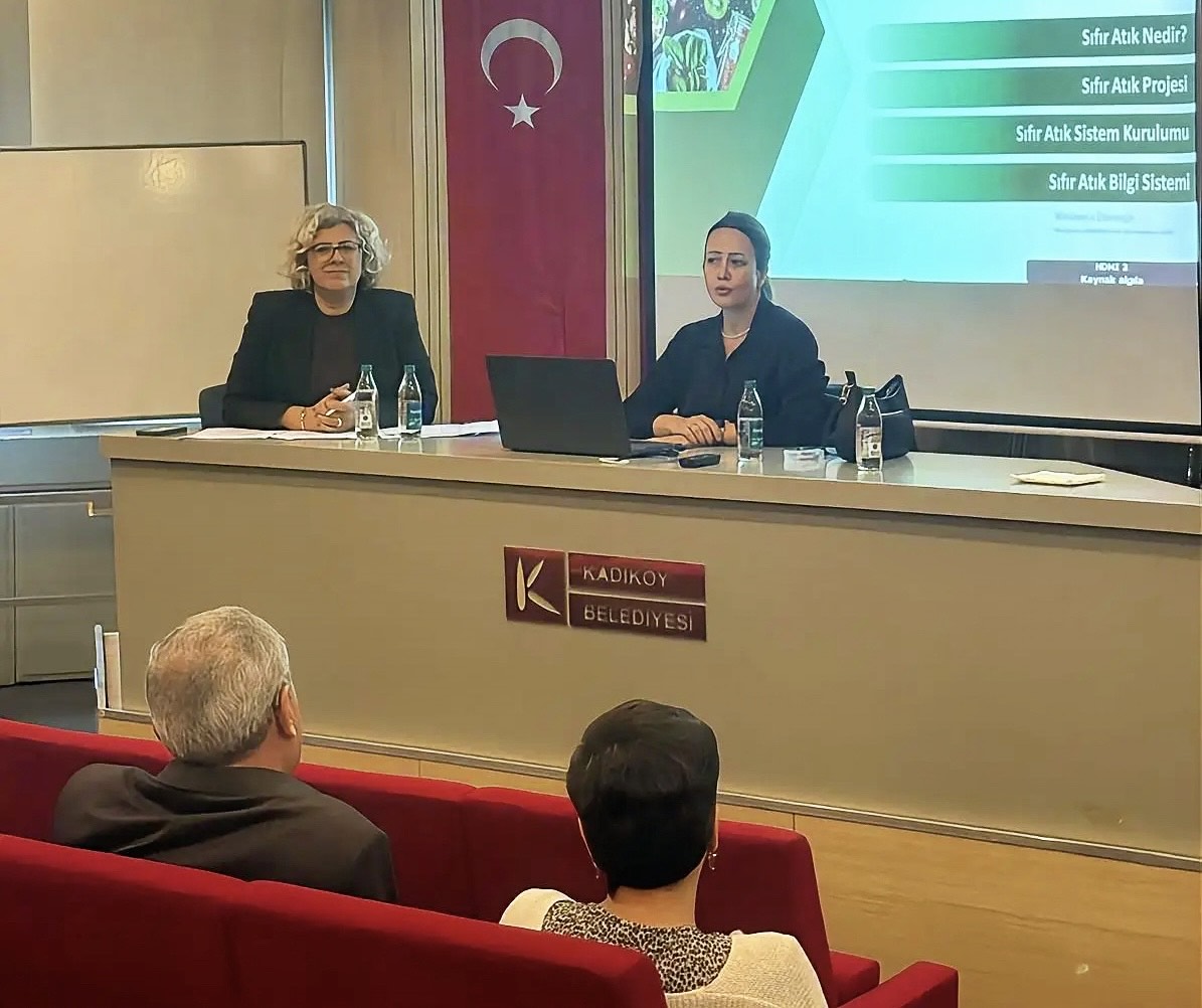 Sıfır Atık Şube Müdürlüğümüzün öncülüğünde, İstanbul genelinde 300 konut ve üzeri sitelere yönelik bilgilendirme eğitimleri başladı.