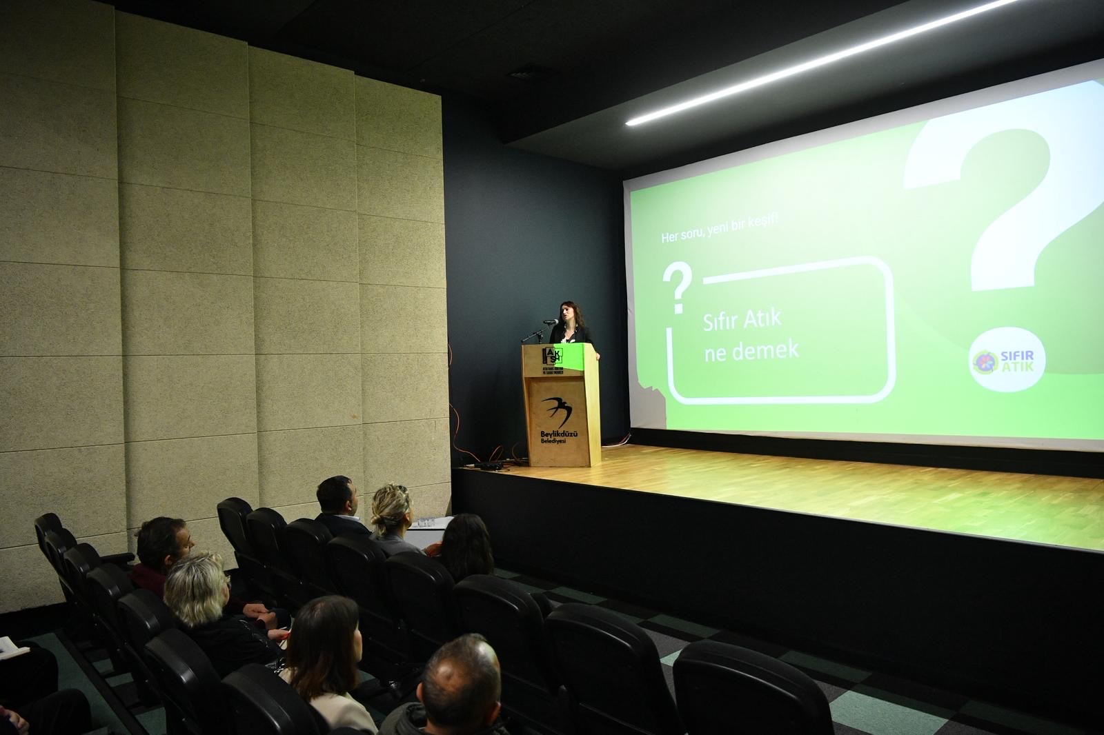 Sıfır Atık Şube Müdürlüğümüz, Beylikdüzü Belediyesi Ev Sahipliğinde 300 Ve Üzeri Konuta Sahip Sitelerin Yöneticilerine Yönelik Eğitim Düzenledi