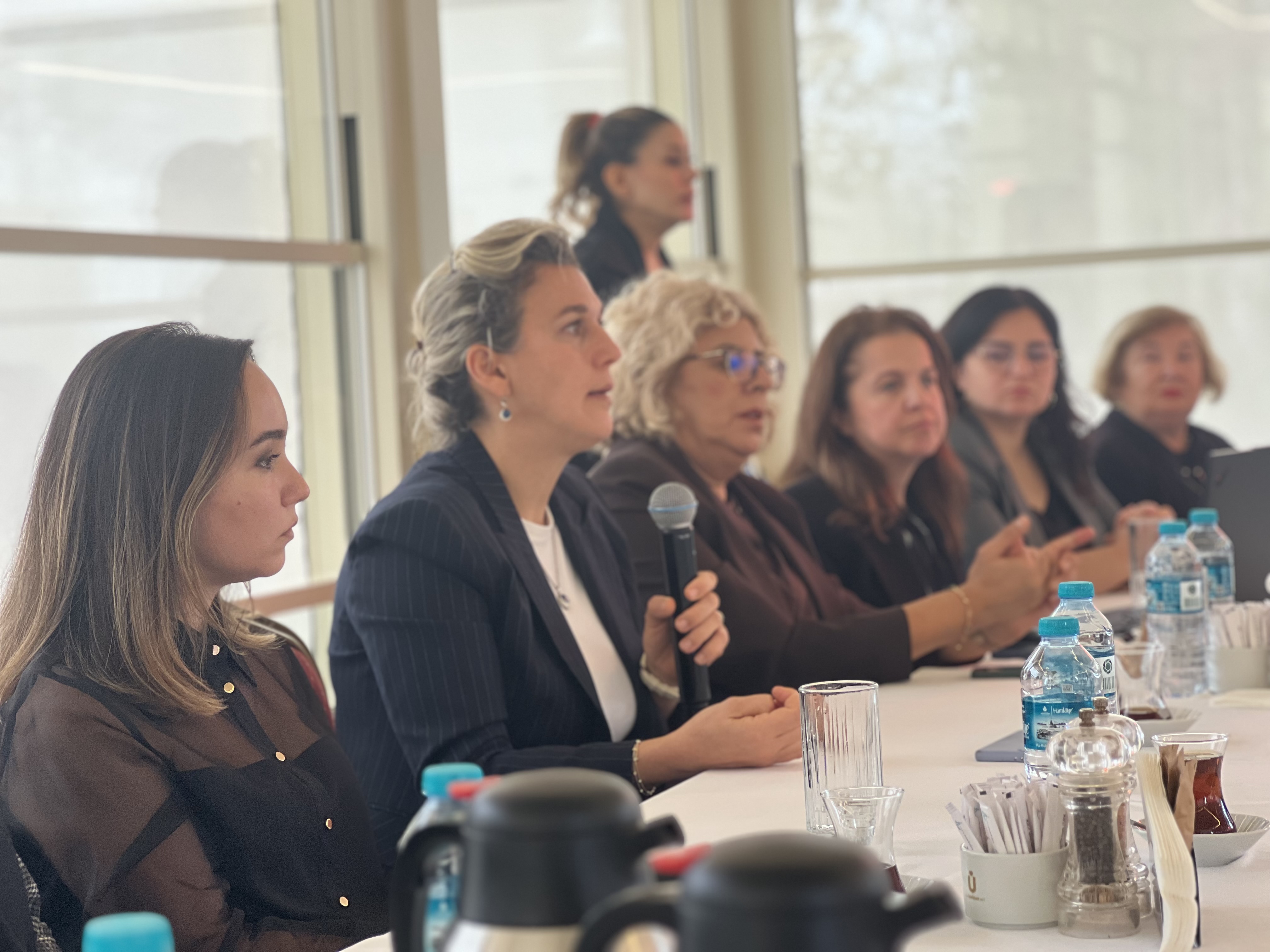 Üsküdar Belediyesinin Ev Sahipliğinde, 300 Konut Ve Üzeri Sitelerin Yöneticilerine Yönelik Sıfır Atık Bilgilendirme Eğitimi Gerçekleştirildi