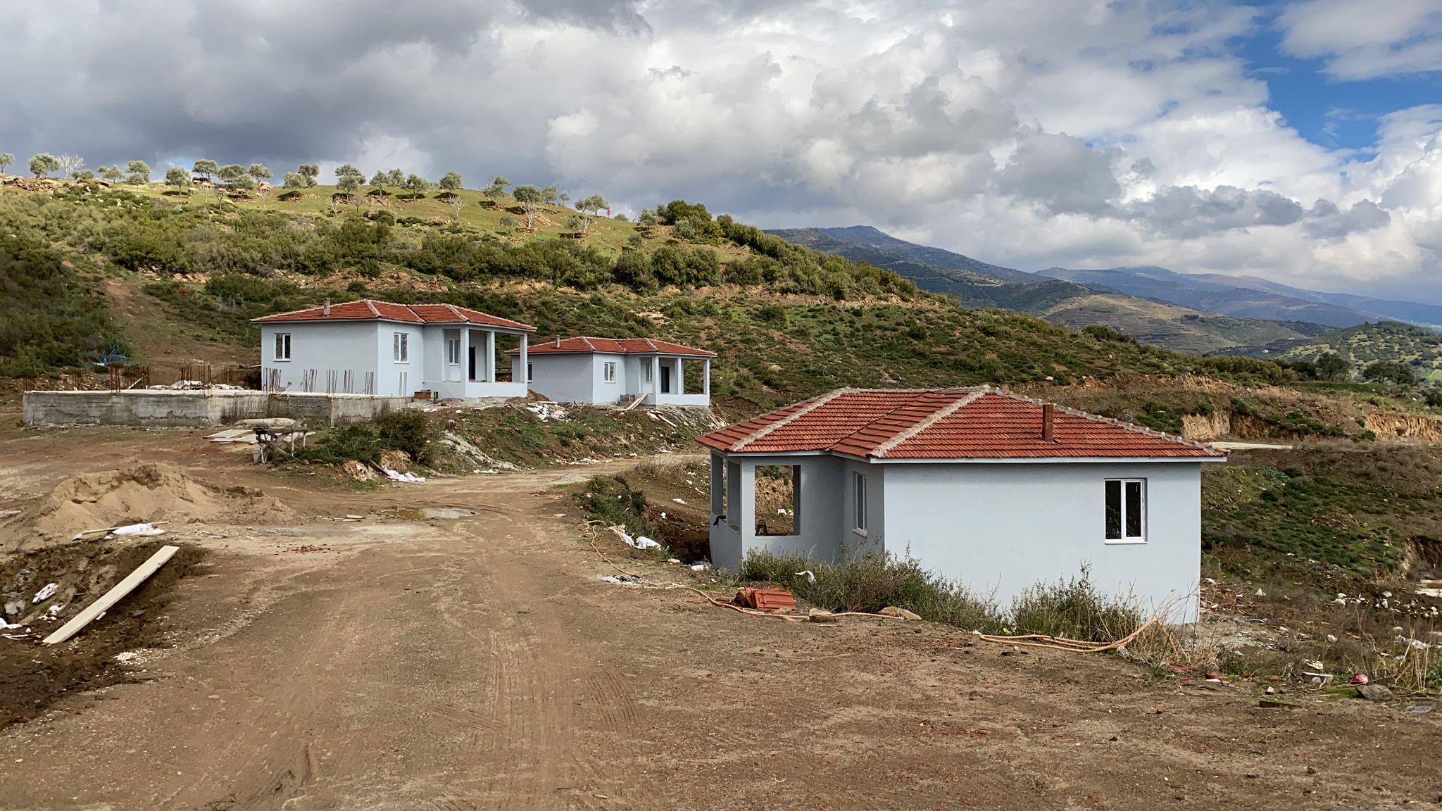 5543 Sayılı Yasa Kapsamında Hak Sahiplerine Konut Teslimi