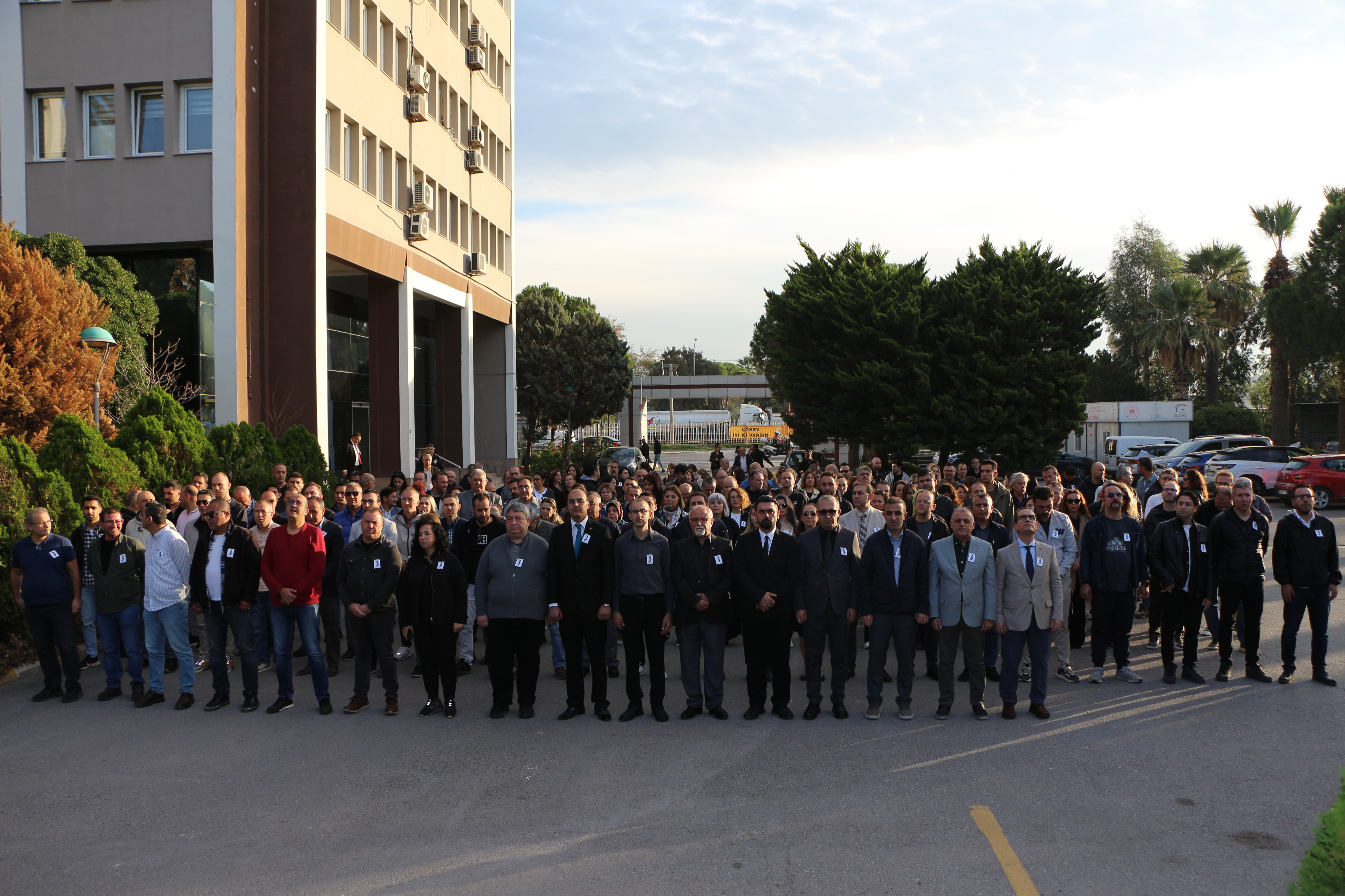 Atamızı Saygı ve Özlemle Anıyoruz