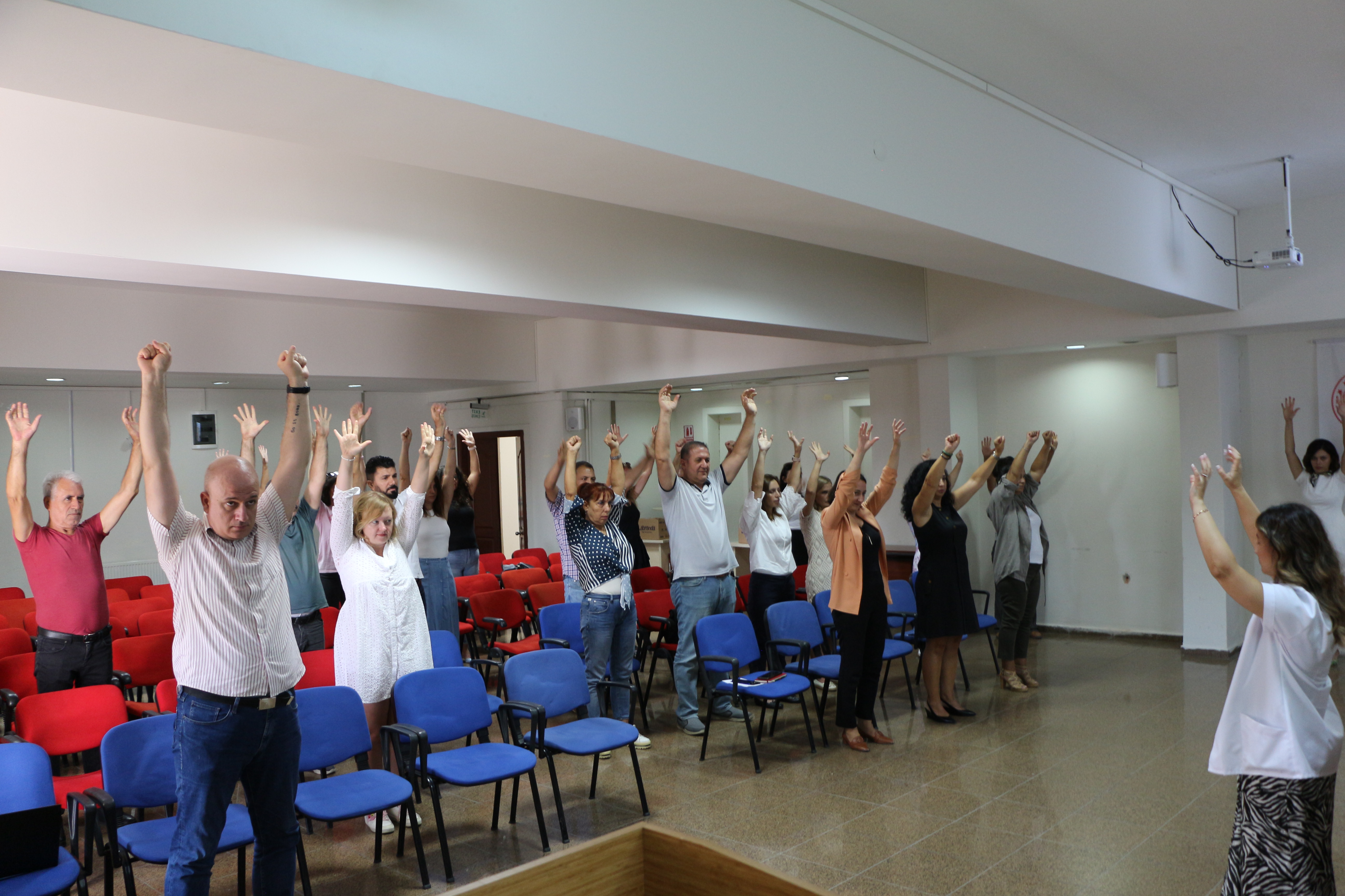 İl Müdürlüğümüzde Sağlık Okuryazarlığı ve Masabaşı Egzersizleri Semineri Yapıldı