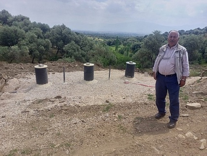 İlimiz Ödemiş İlçesi, Dereuzunyer ve Derebebekler Mahalleleri, Baraj yapımından dolayı 5543 sayılı İskân Kanunu gereği Kendi Evini Yapana Yardım (KEYY) yöntemi ile konut kredisi kullanan 34 aileden 13 aileye ait konutları teslim edildi.