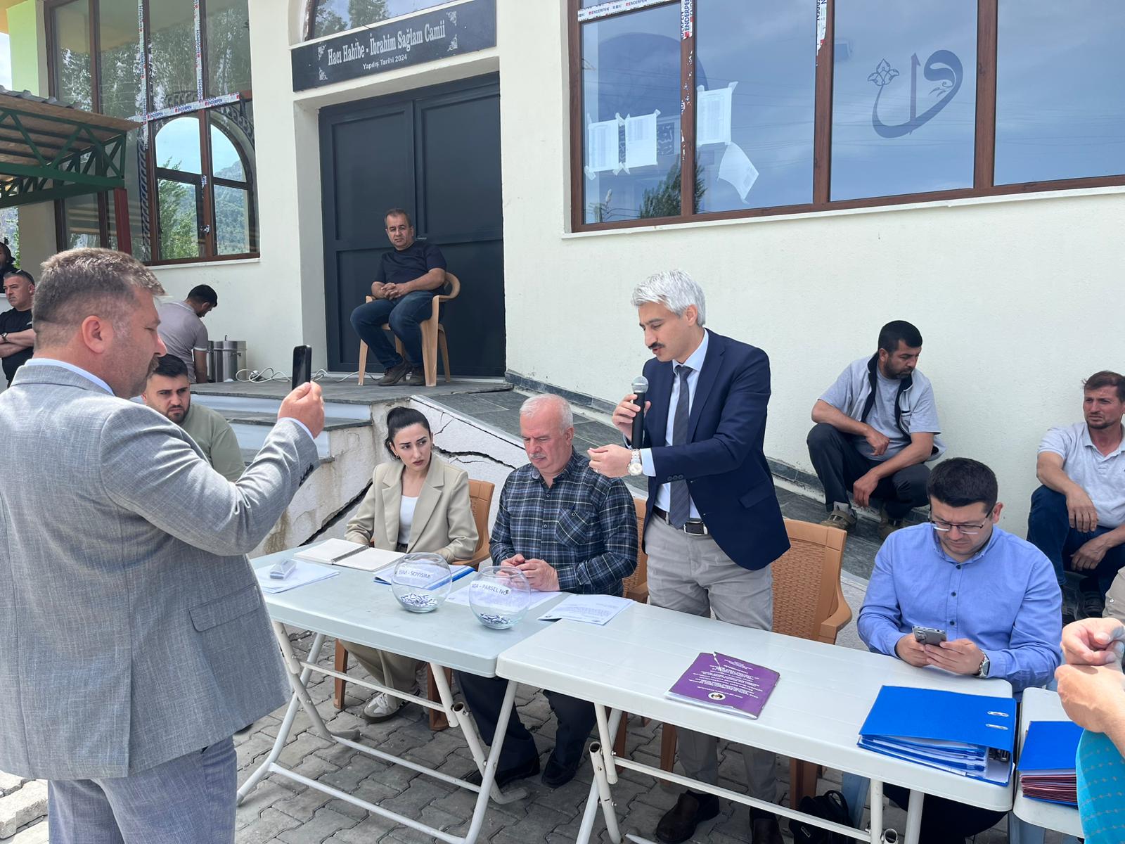 GÖKSUN YANTEPE MAHALLESİ (5543) SAYILI KANUN KAPSAMINDA ARSA SATIŞ NOTER ÇEKİLİŞİ YAPILMIŞTIR.