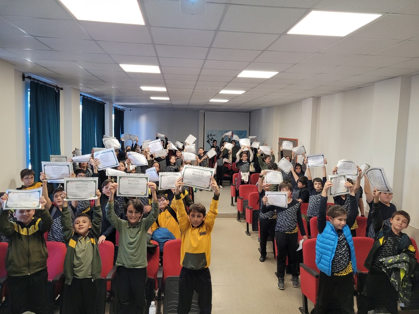 Güneş Okul Projesiyle Geleceğin Enerjisi Çocuklara Anlatıldı