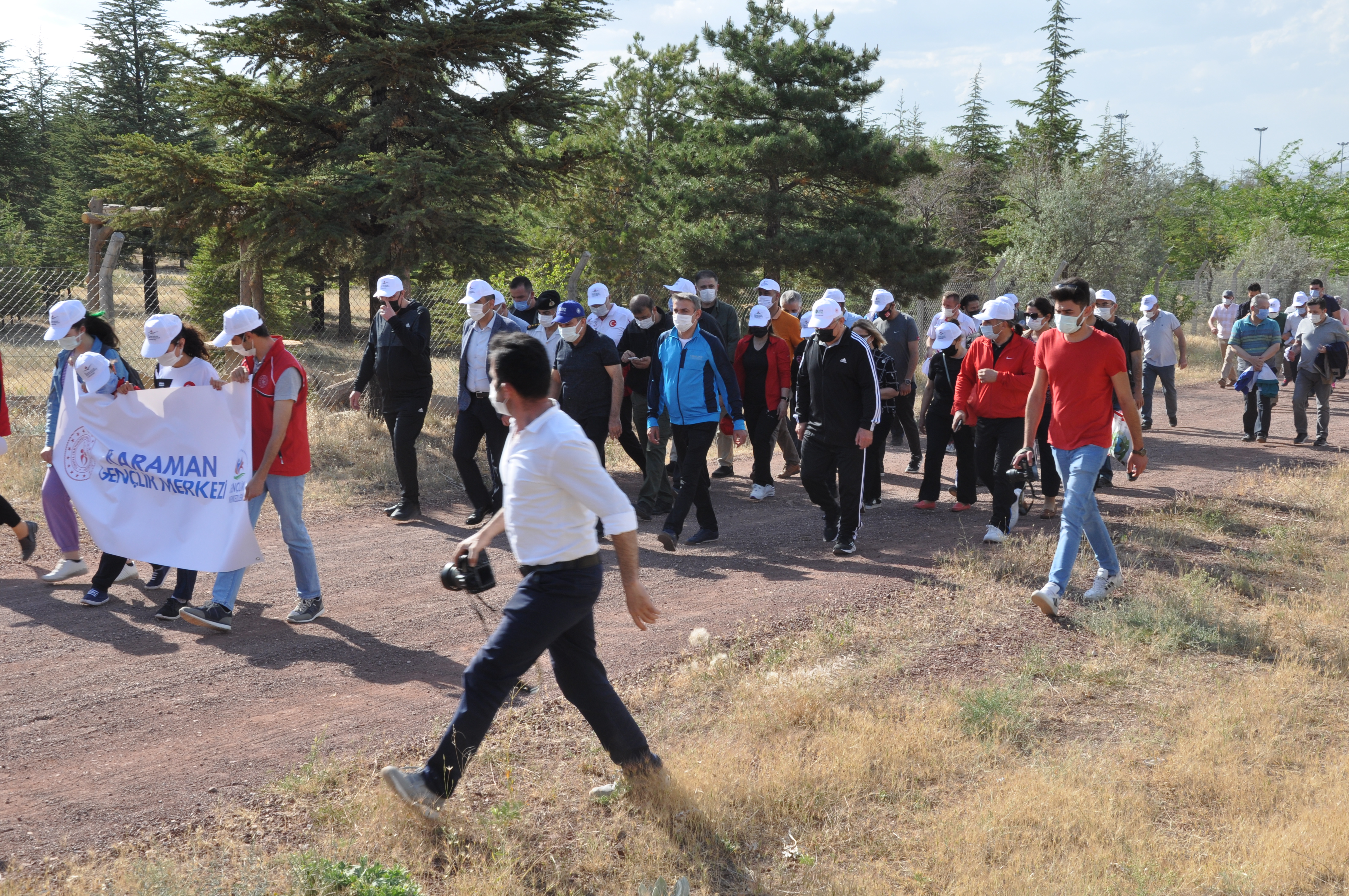 5 HAZİRAN DÜNYA ÇEVRE GÜNÜ ETKİNLİKLERİ KAPSAMINDA ÇEVRE YÜRÜYÜŞÜ YAPILDI