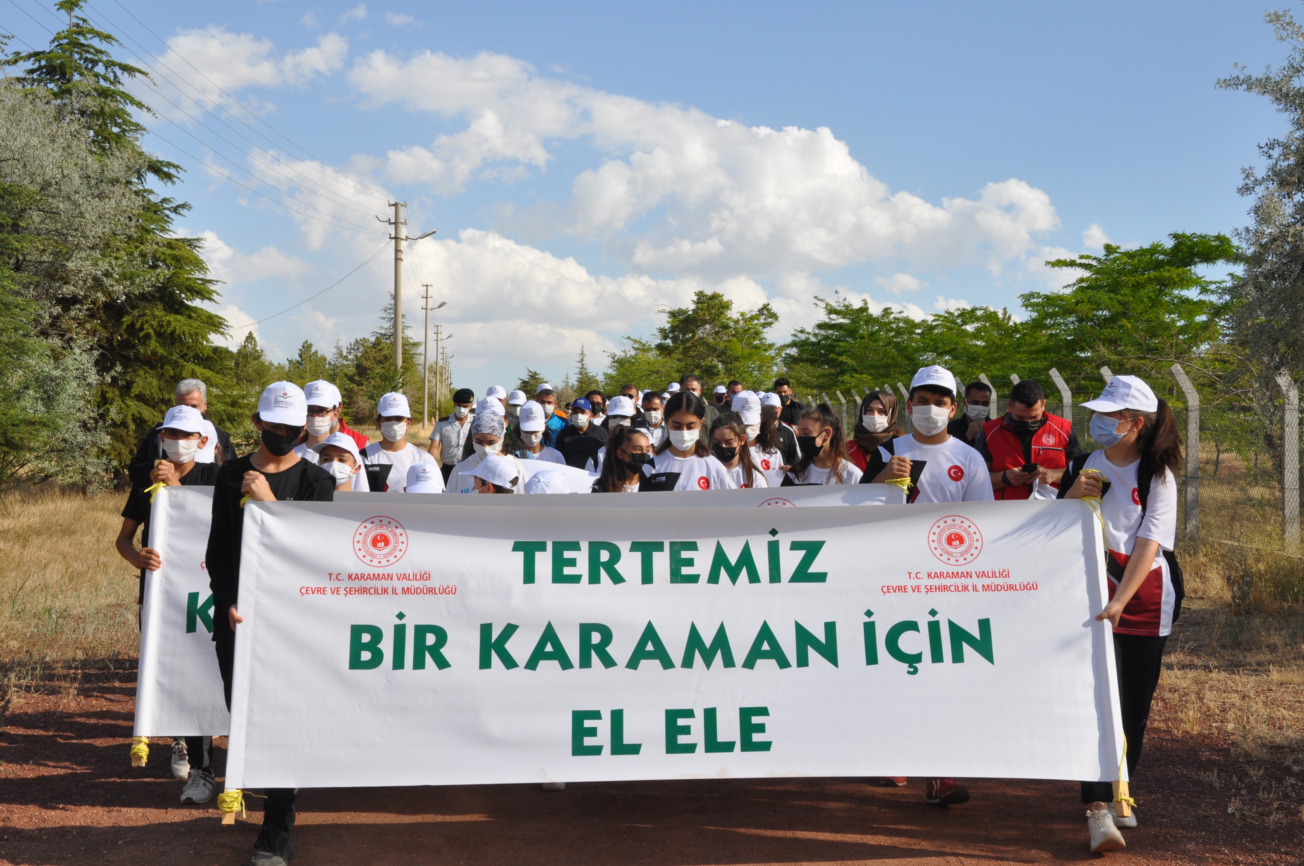 5 HAZİRAN DÜNYA ÇEVRE GÜNÜ ETKİNLİKLERİ KAPSAMINDA ÇEVRE YÜRÜYÜŞÜ YAPILDI