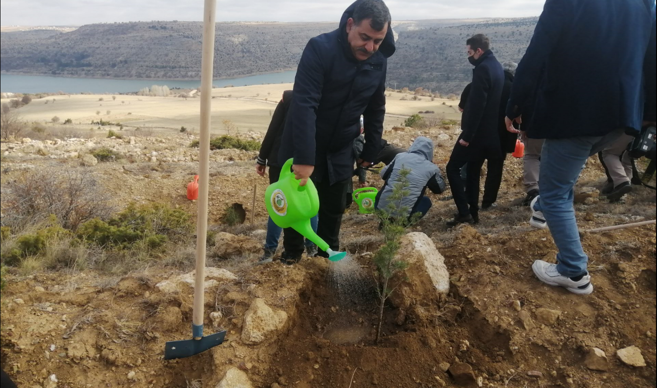 İL MÜDÜRÜMÜZ FİDAN DİKİM ETKİNLİĞİNE KATILDI