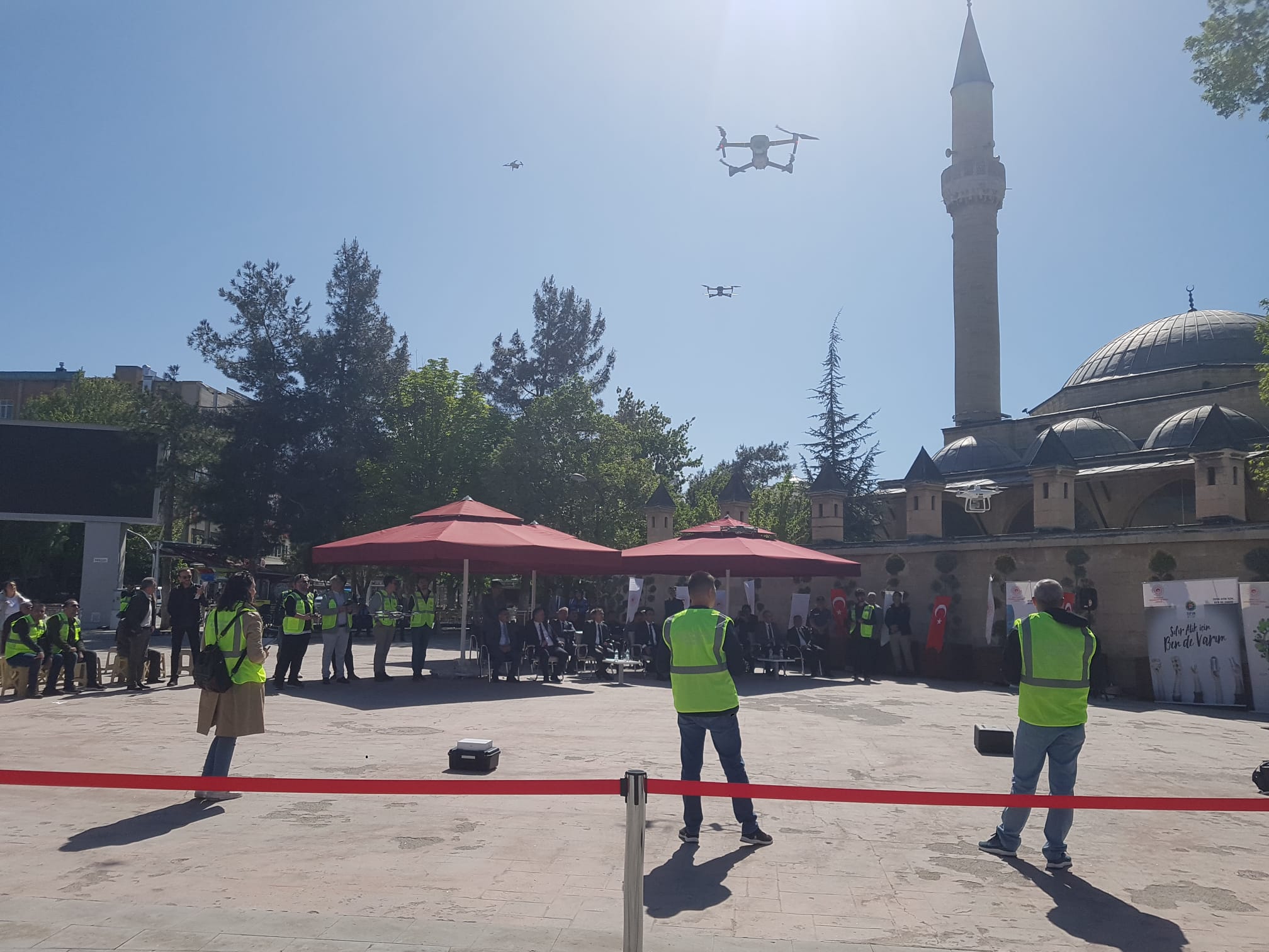 İLİMİZDE 9-11 MAYIS TARİHLERİ ARASINDA GERÇEKLEŞTİRİLEN DRONE UÇUŞLARI SONUCUNDA YAPILAN ÇALIŞMALAR HAKKINDA İL MÜDÜRÜMÜZÜN AÇIKLAMASI