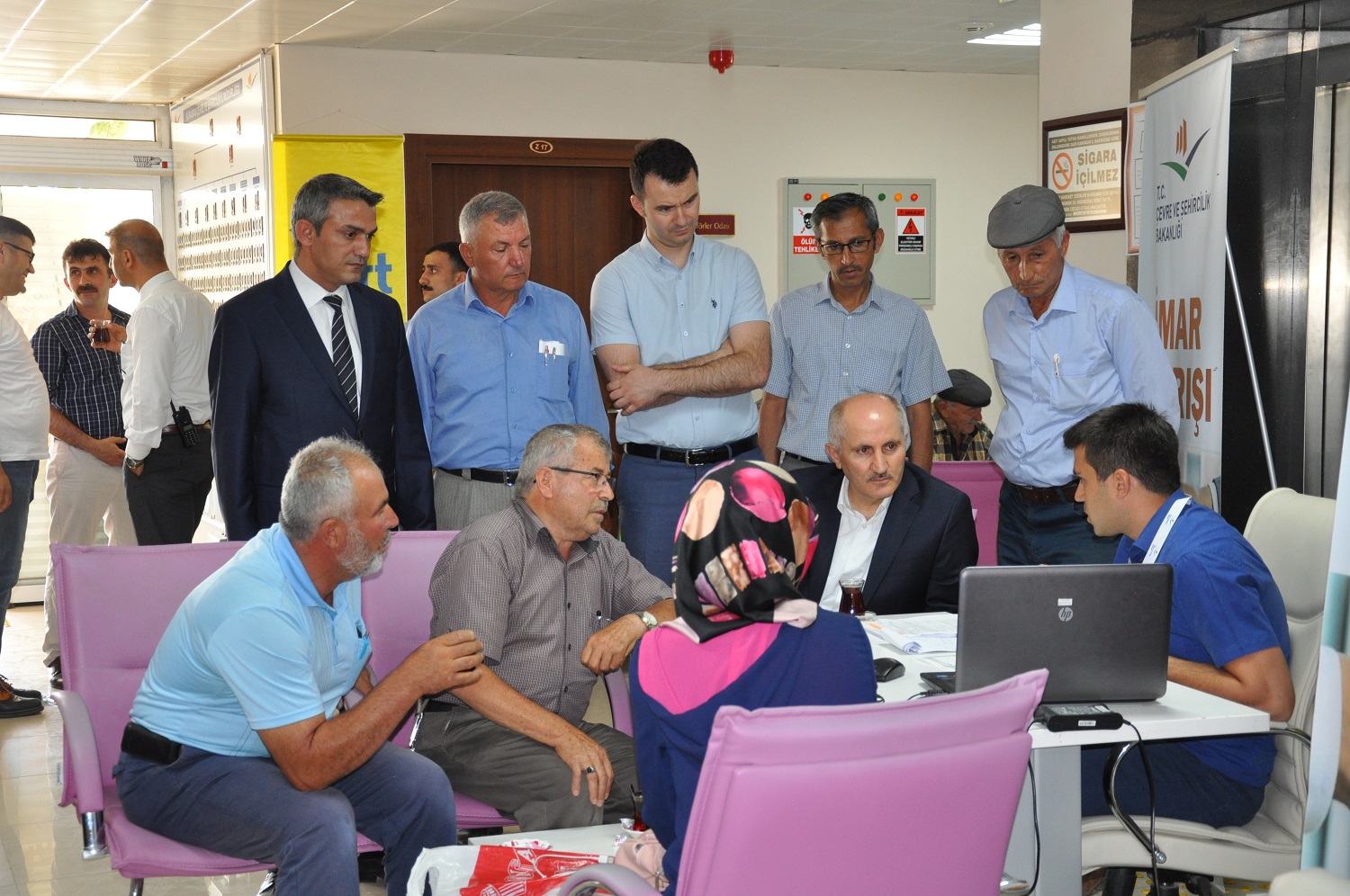 KARAMAN VALİSİ SAYIN FAHRİ MERAL İMAR BARIŞI ÇALIŞMALARINI YERİNDE İNCELEMEK ÜZERE MÜDÜRLÜĞÜMÜZÜ ZİYARET ETTİ.