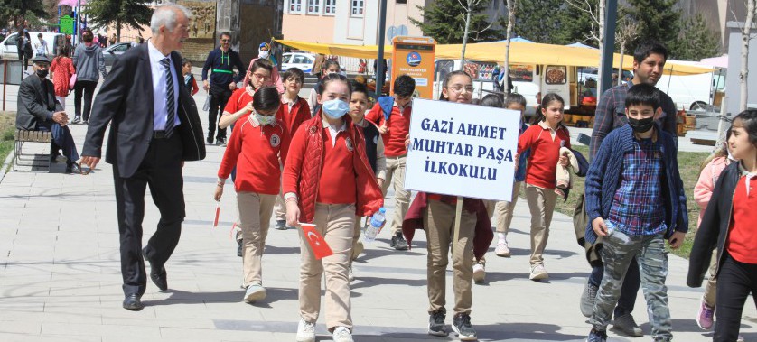 23 NİSAN’DA 81 İLDE ÇEVRE VE ÇOCUK ŞENLİĞİ