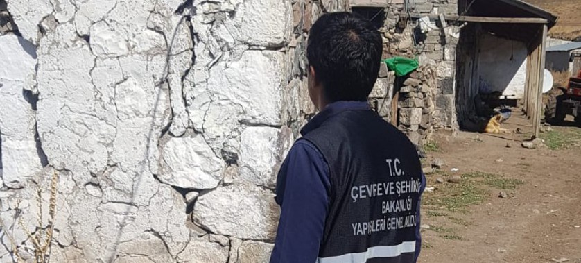 27.10.2022 Salı günü Ardahan İli Göle ilçesinde 5,0 büyüklüğünde ve 7 km derinlikte bir deprem meydana gelmiştir.