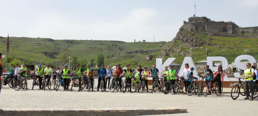 4 Haziran Çevre Haftası Etkinliğimiz 1-7 Haziran Çevre Haftası programı kapsamında bisiklet turu düzenlenmiştir.